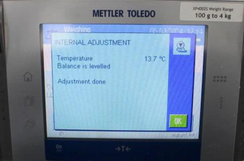 Mettler-Toledo XP4002S Laboratory Scale