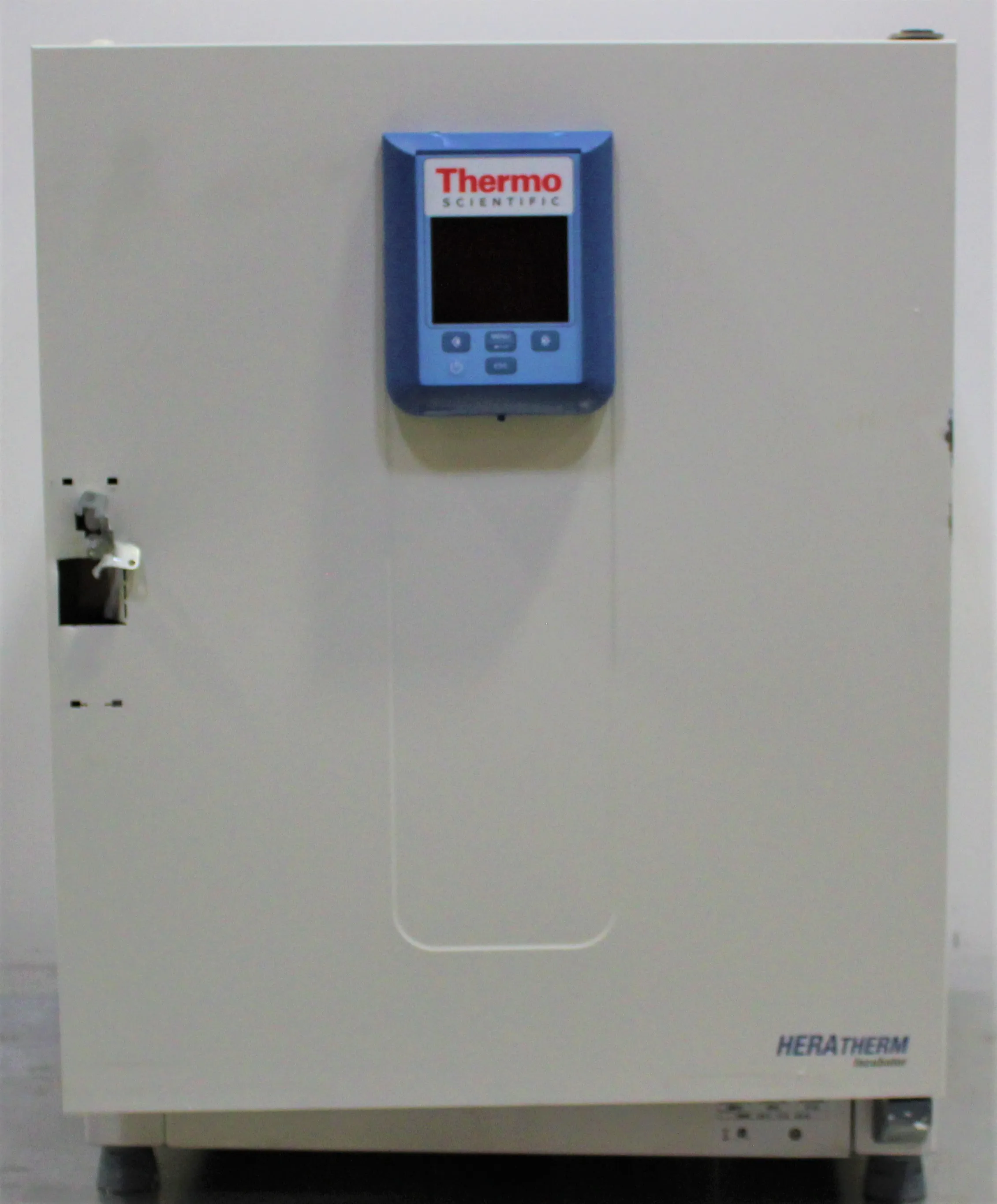 Thermo Fisher 51028067 Microbiological Incubator