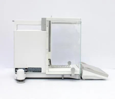 Mettler-Toledo XP205 Analytical Balance