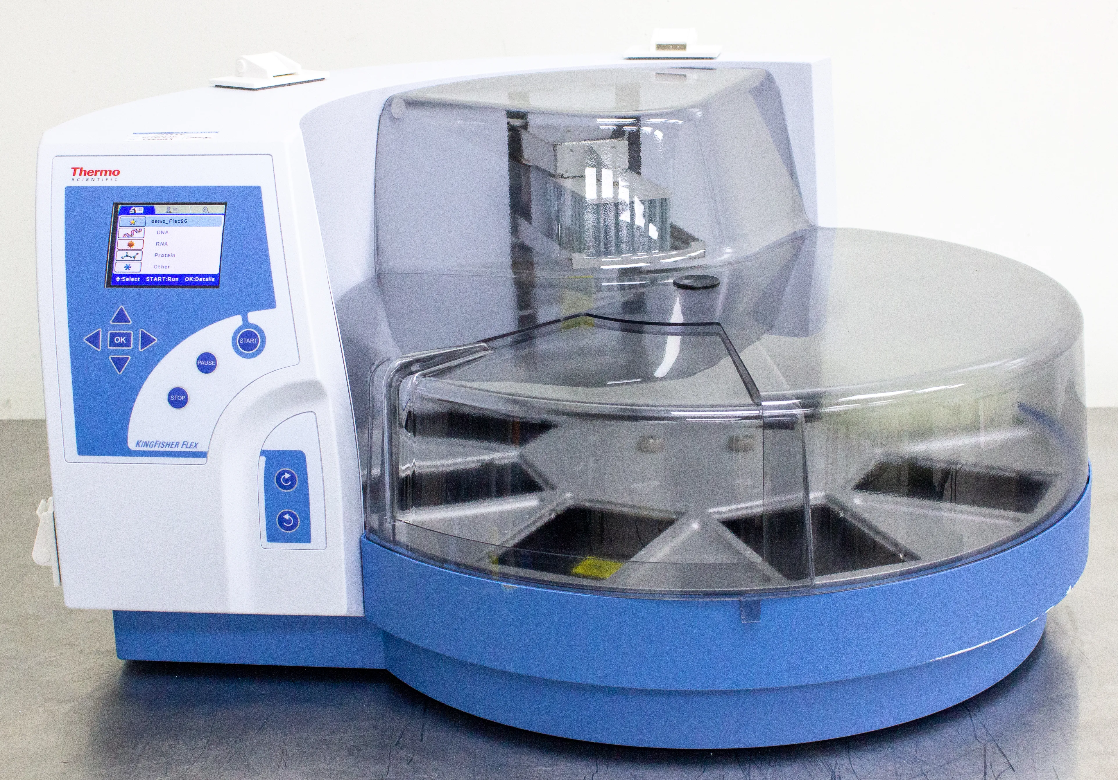 Thermo KingFisher Flex DNA RNA Purification System w/ 96 Deep-well Magnetic Head  & Heat Block  5400630