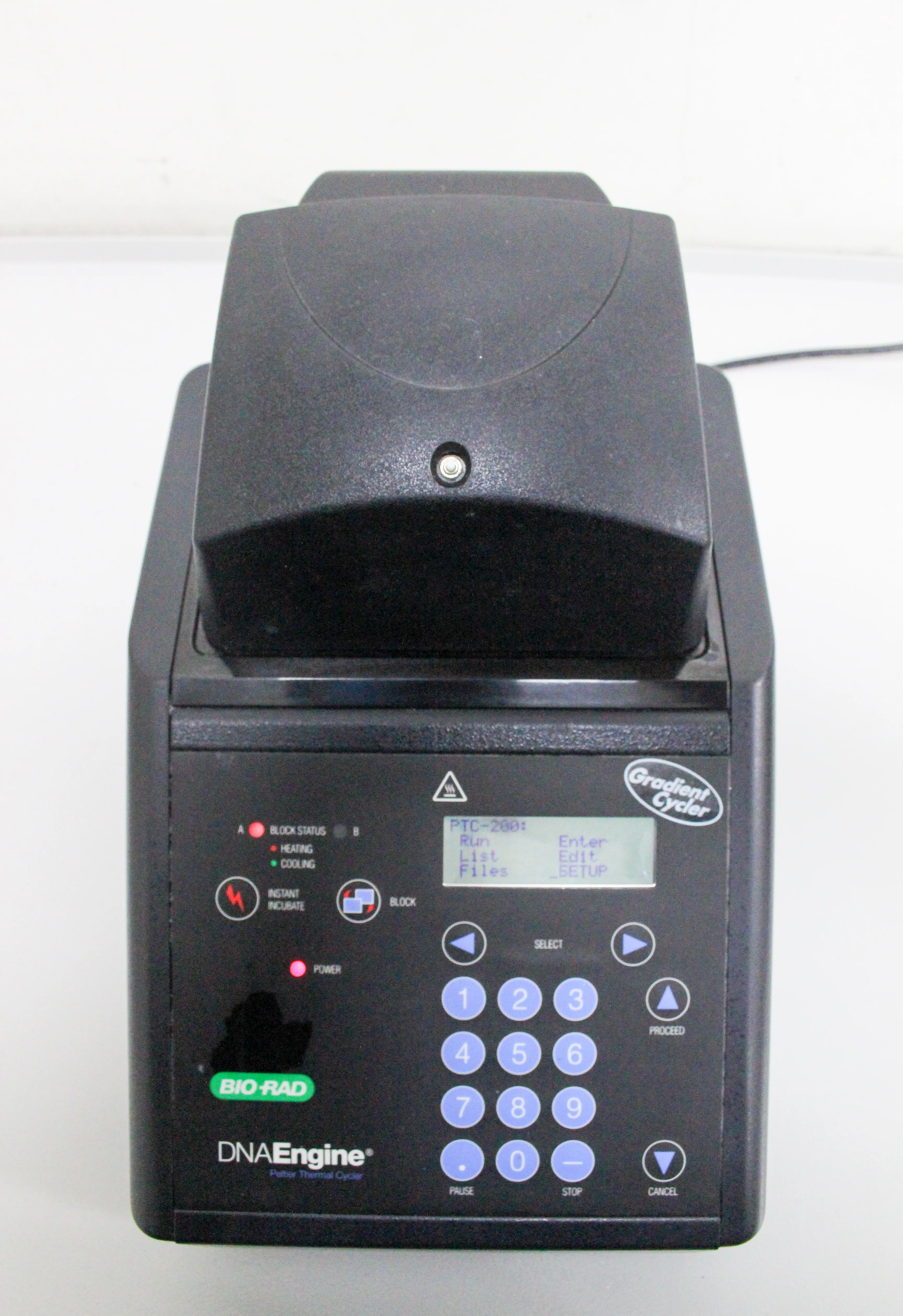 BioRad PTC-200 DNA Engine Thermal Cycler with Alpha Unit Block Assembly RPN06912