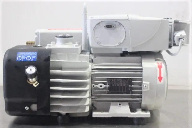 Leybold Sogevac SV65BIFC Vacuum Pump