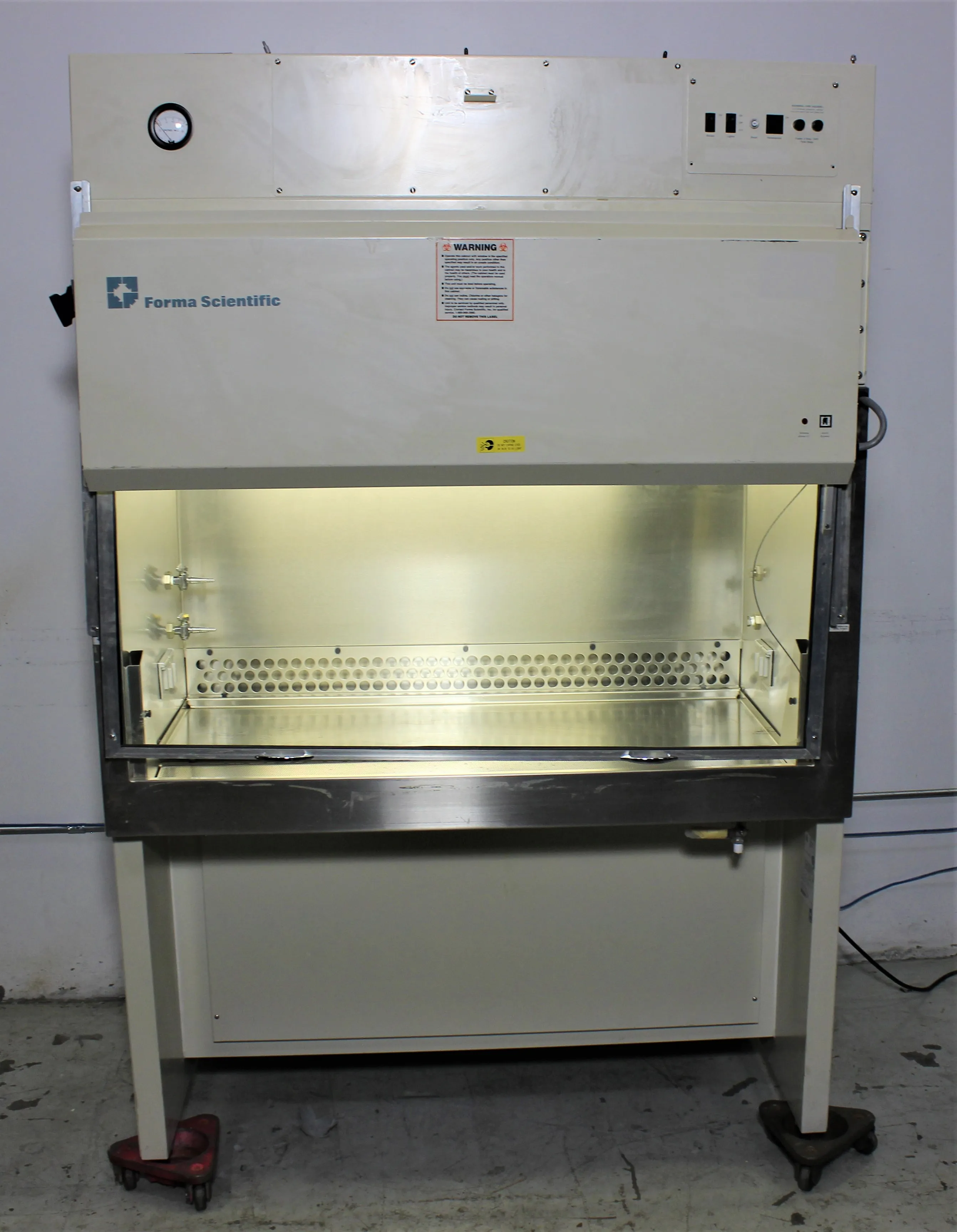 Forma Scientific Biological Safety Cabinet 1200