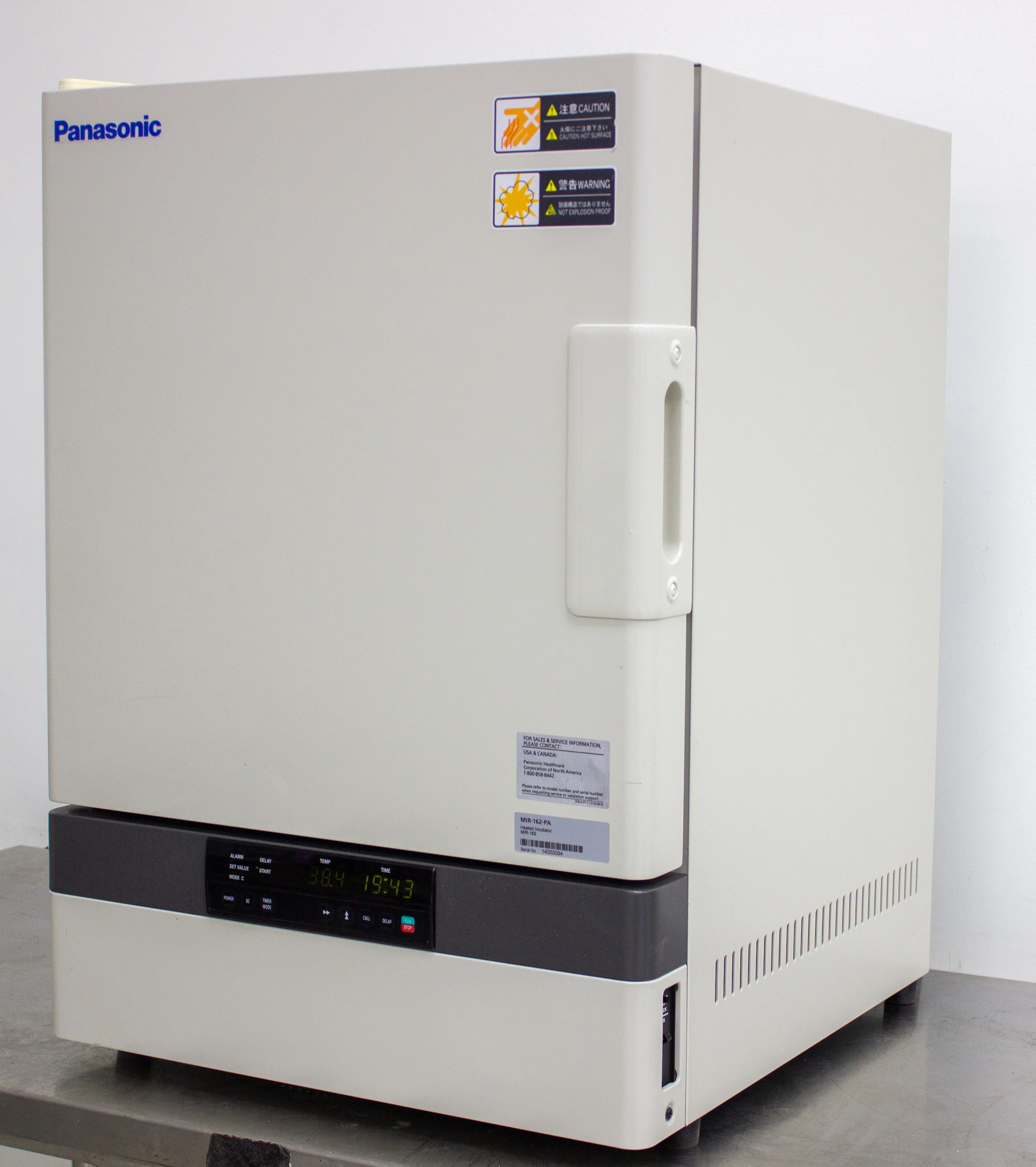 Panasonic MIR-162-PA Heated Incubator