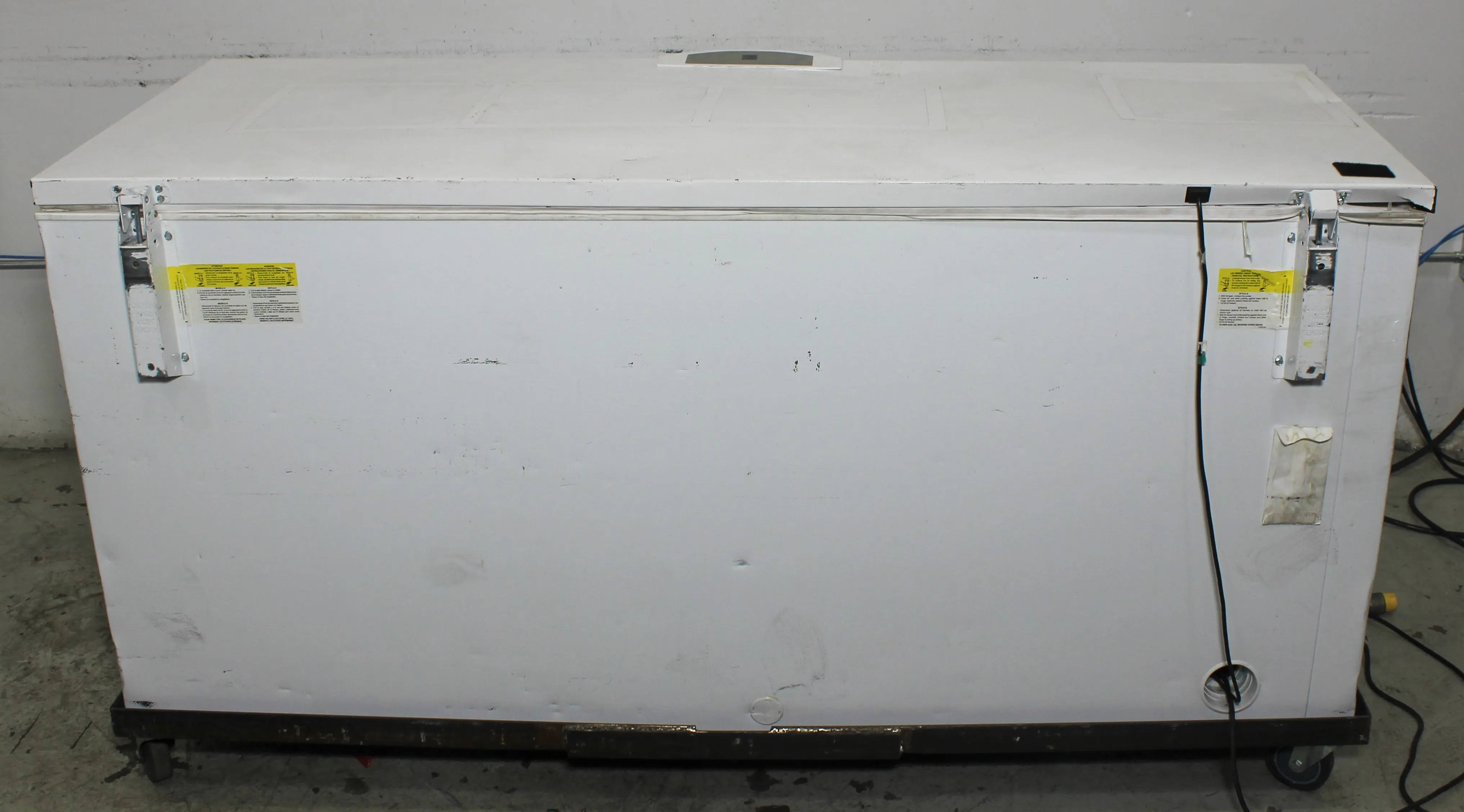 Kenmore Elite 17802 Chest Freezer 253.17202413 Used 14-18.9 cu.ft. Unit