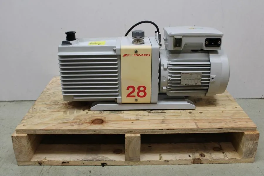 Vacuum Pump Edwards E2M28 A373-17-984 As-is, CLEARANCE!