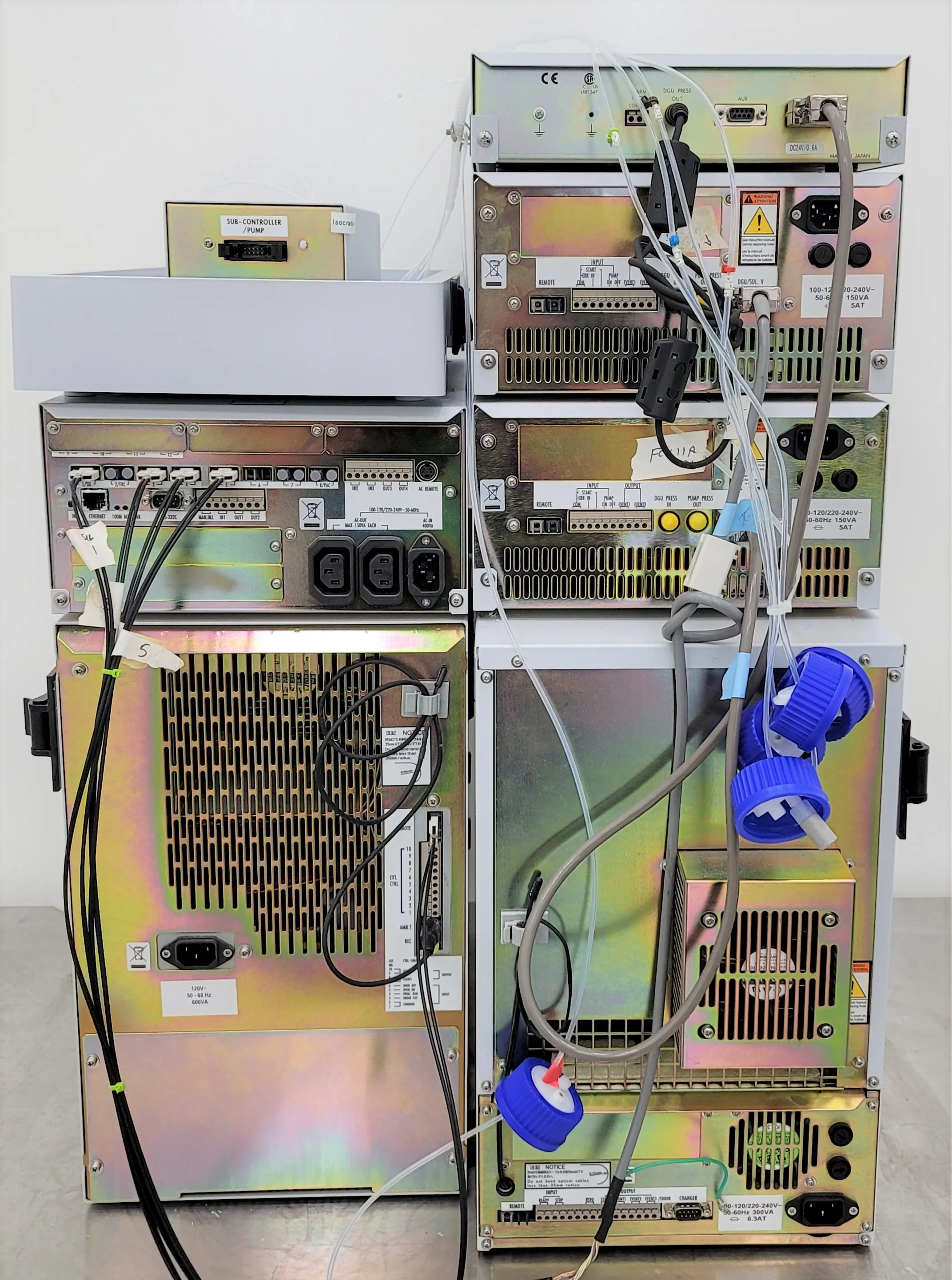 Shimadzu Prominence UFLC HPLC System with LC-20AD Pumps and Sil-20AC HT Autosampler