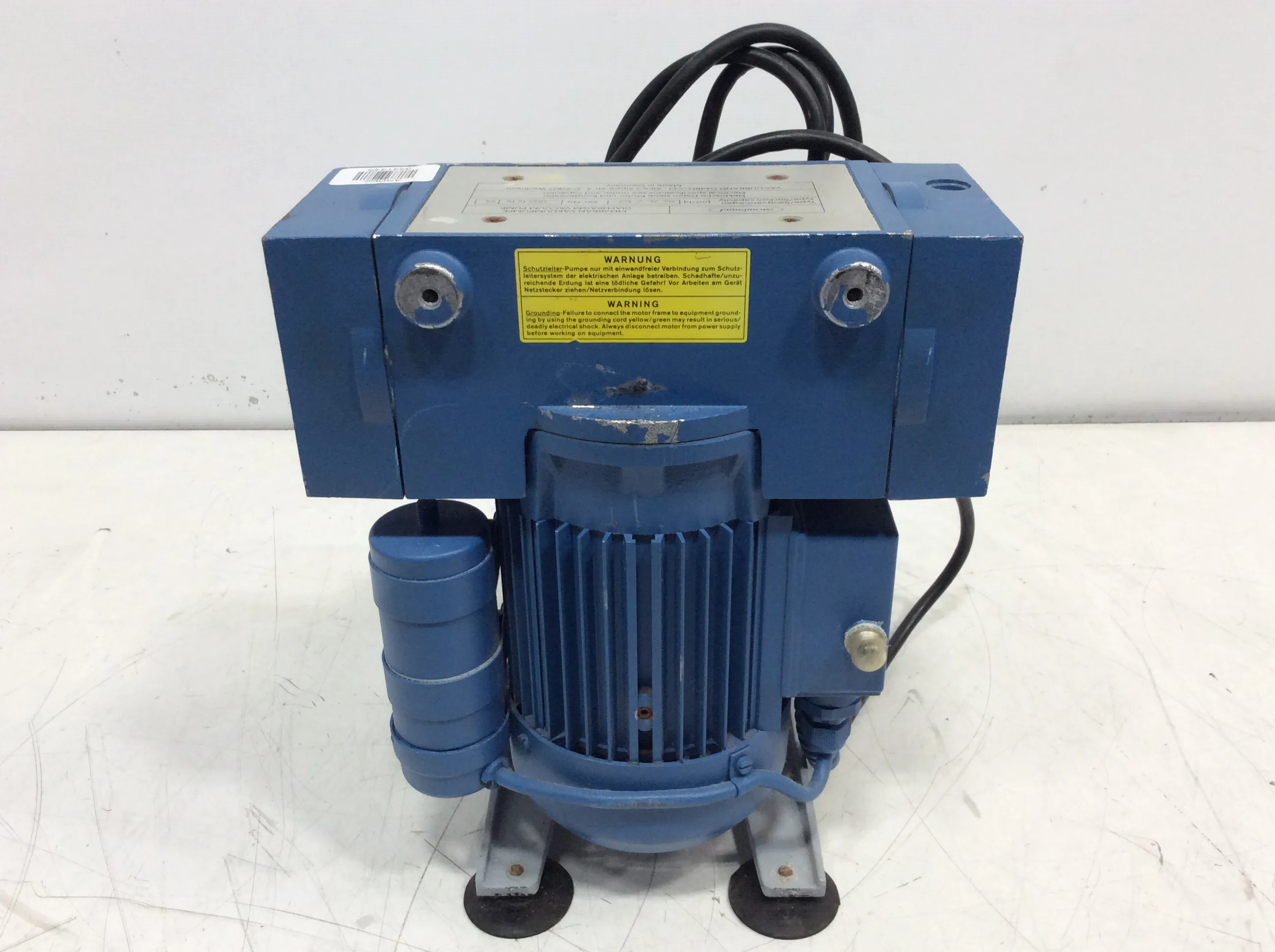 Vacuubrand MZ 2C Diaphragm Vacuum Pump with 30-Day Warranty