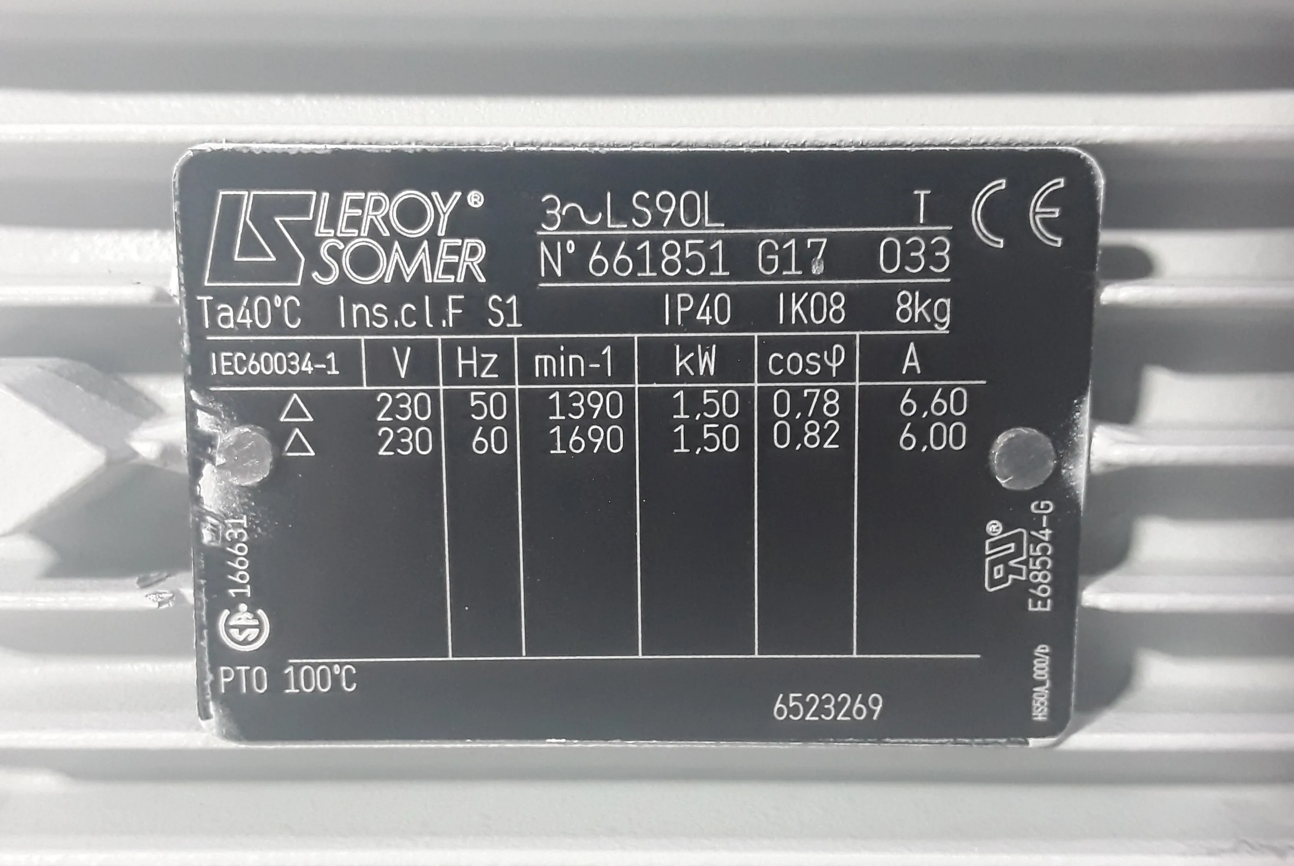 Leybold Sogevac SV65 BI FC Vacuum Pump 240V 50/60Hz 30-Day Warranty