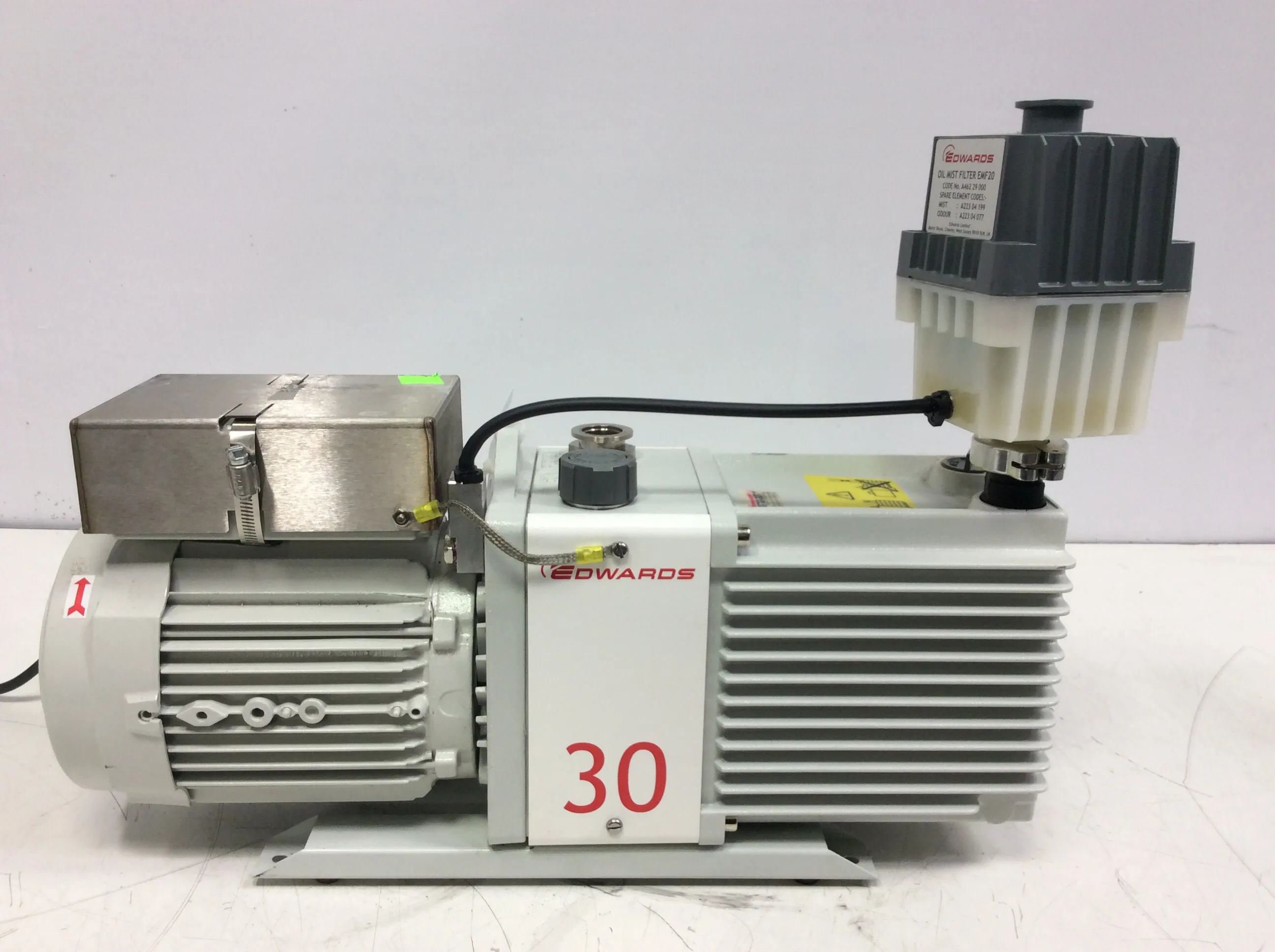 Edwards E2M30 Vacuum Pump