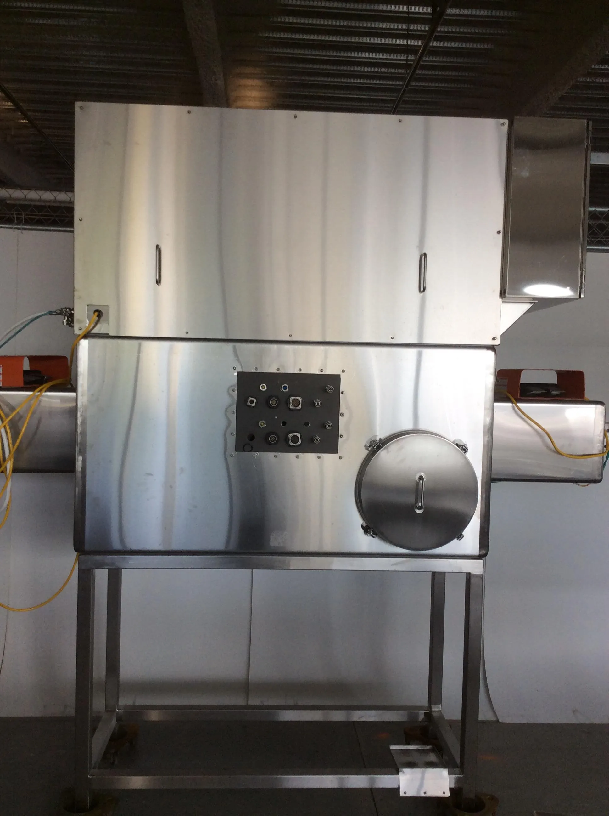 Used Flanders/CSC Process Isolator With Dual Air Glove Box / Containment Hood - REUZEit West Coast US - R