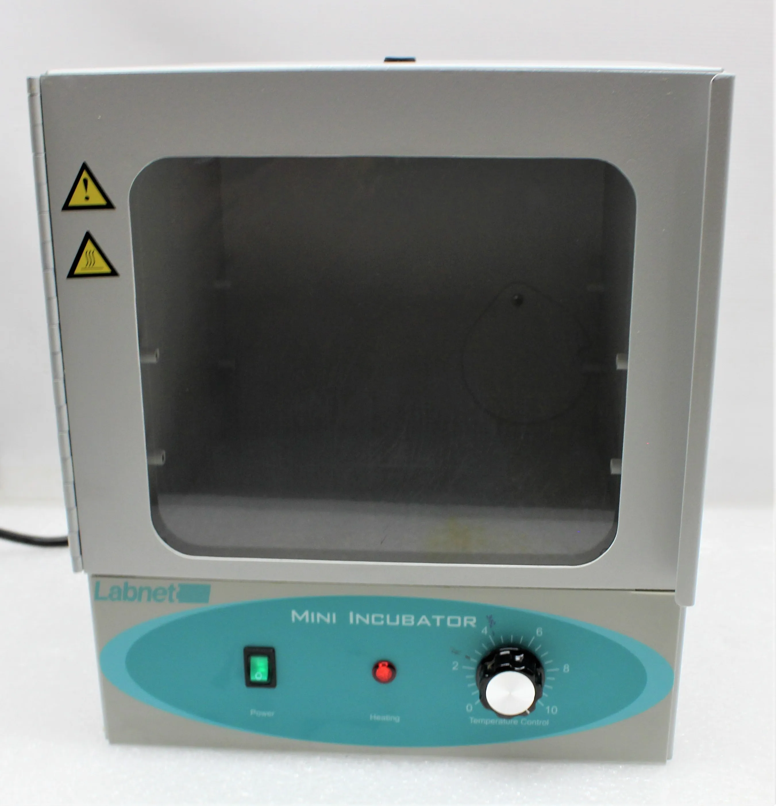 Labnet Mini Incubator Model I5110 - Class 3 - Service Used 120V 60Hz US