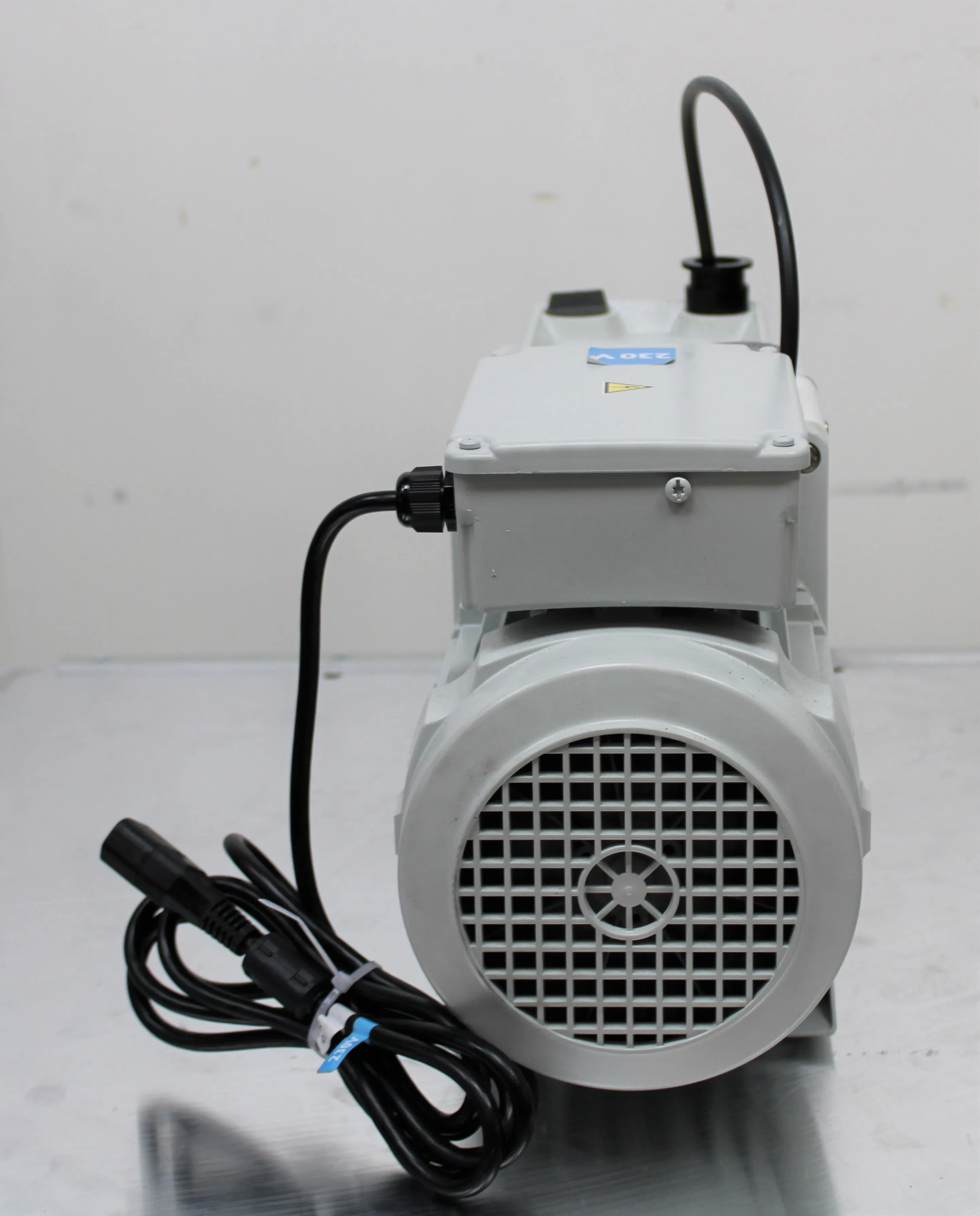 Edwards E2M28 Rotary Vacuum Pump