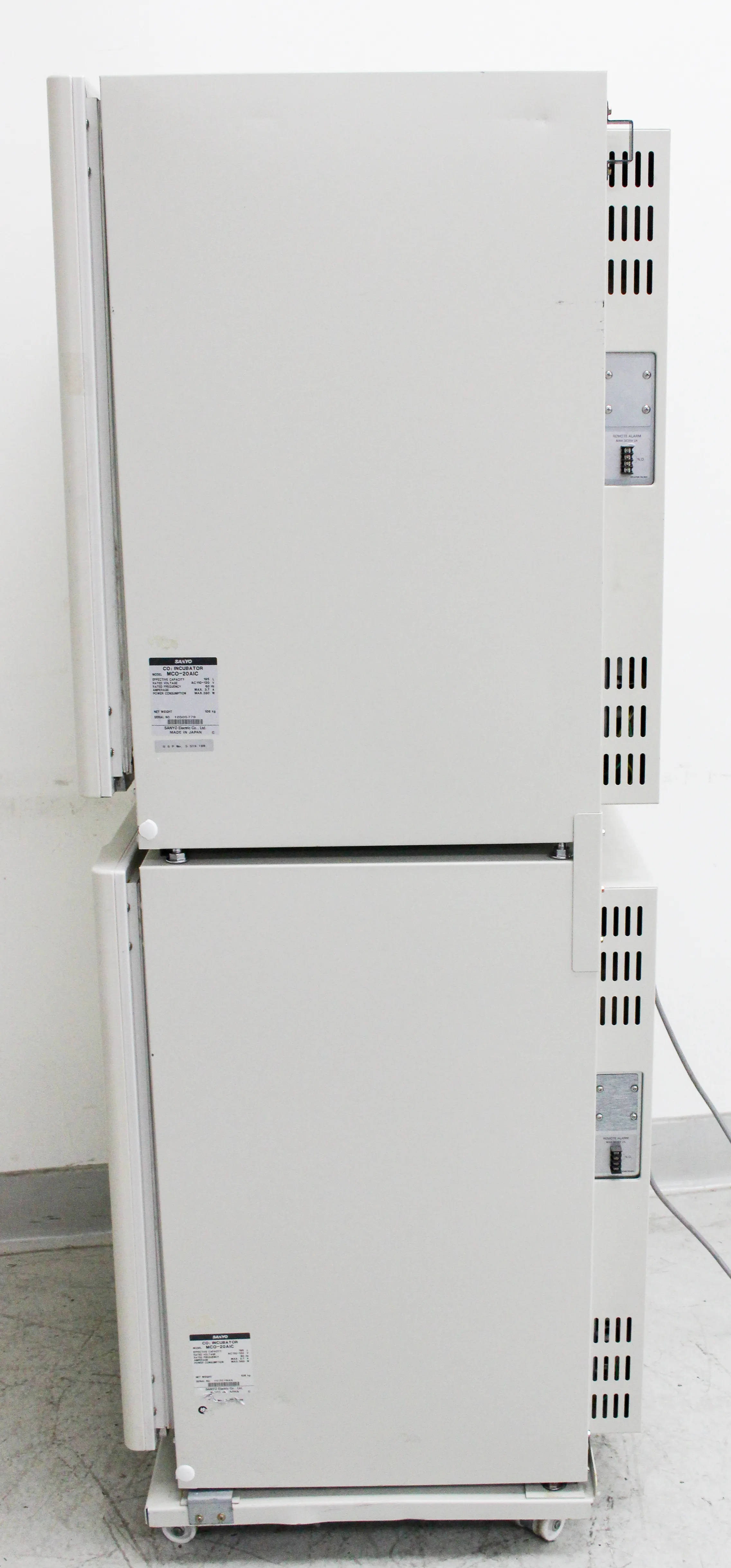 Sanyo MCO-20AIC Double Stack CO2 Incubator