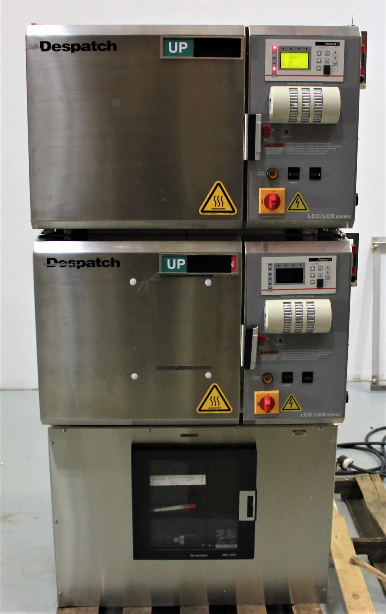 Despatch LCC1-16NV-3 Double Stack Series Incubator Oven with MRC 51000015AF Chart Recorder