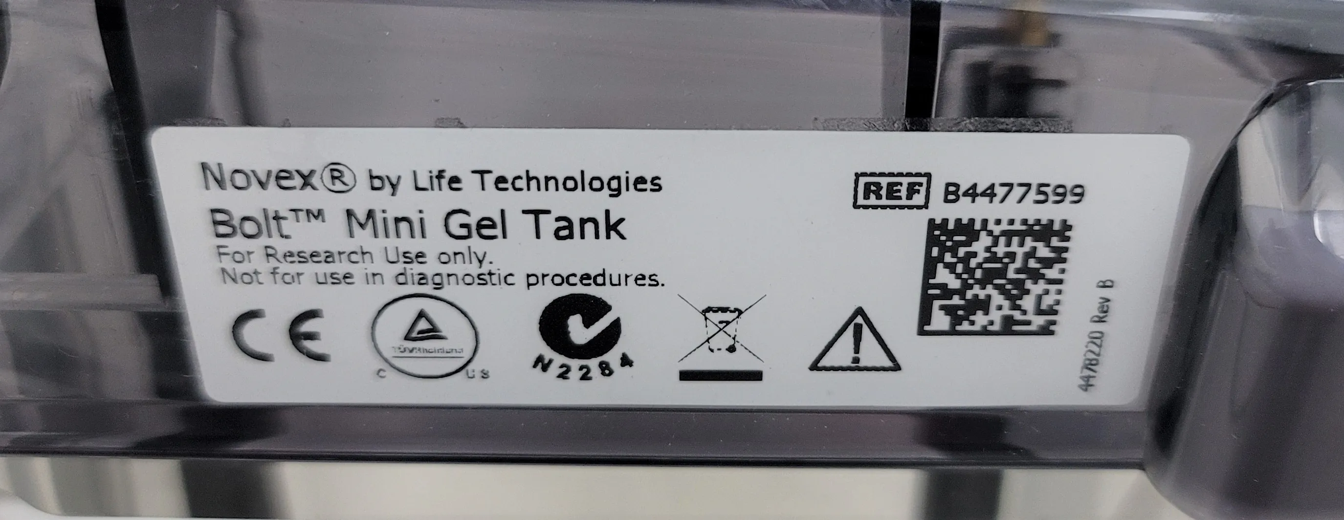 Life Technologies Mini Gel Tank Electrophoresis System - Used