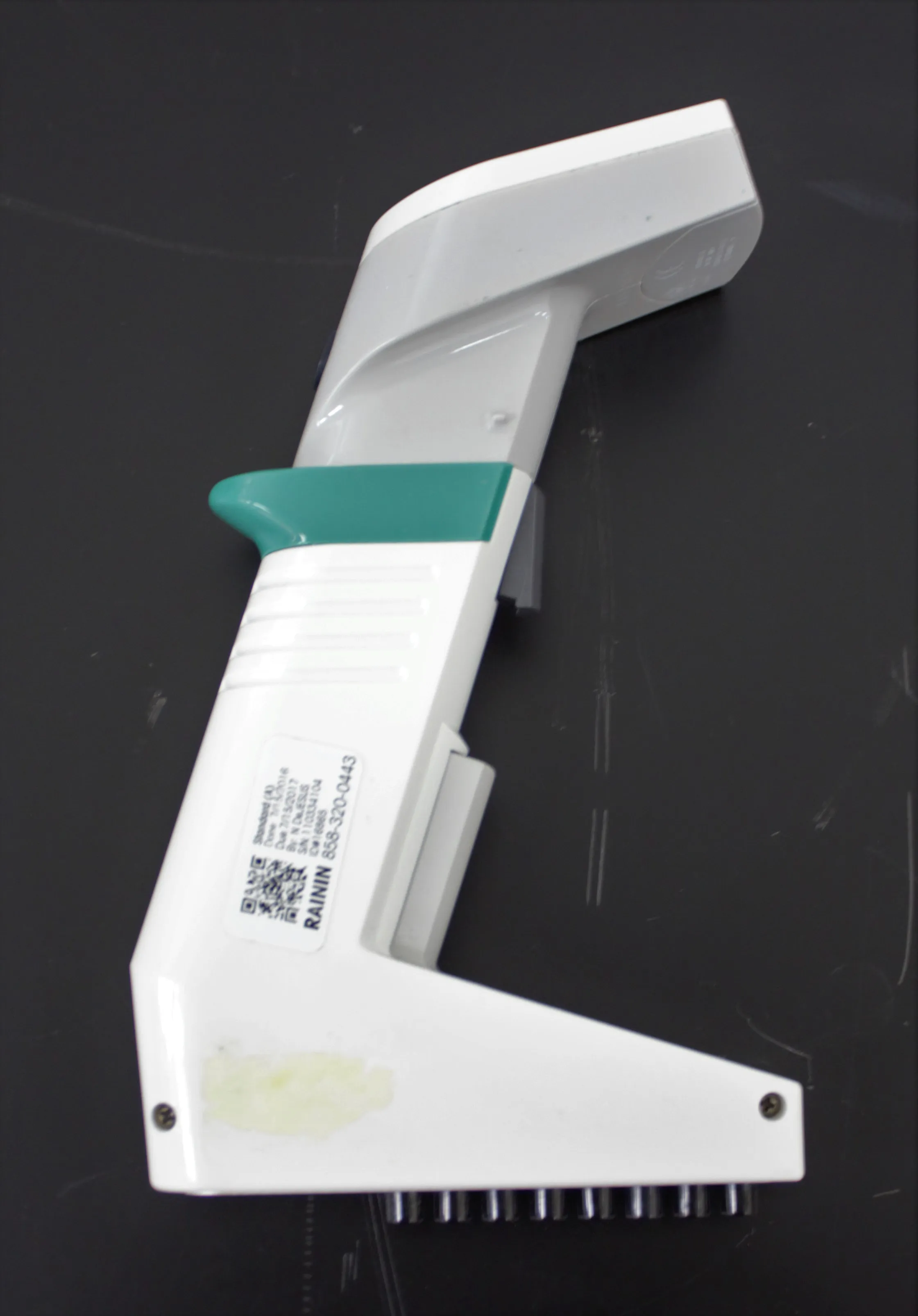 Matrix Impact Multichannel Electronic Pipette