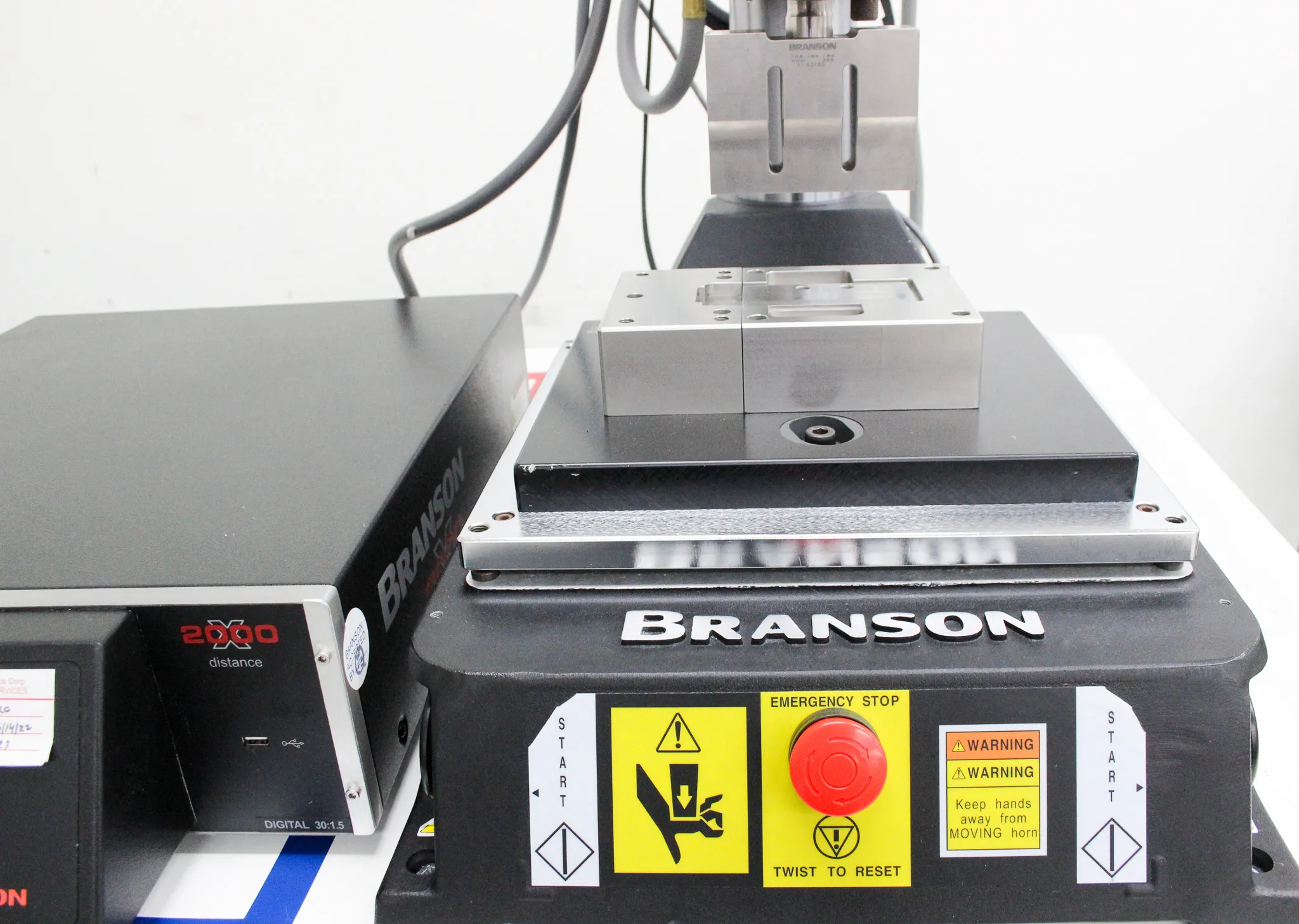 Branson 2000X AED& 2000 XDT Series Ultrasonic Welding System Actuator with Worktable