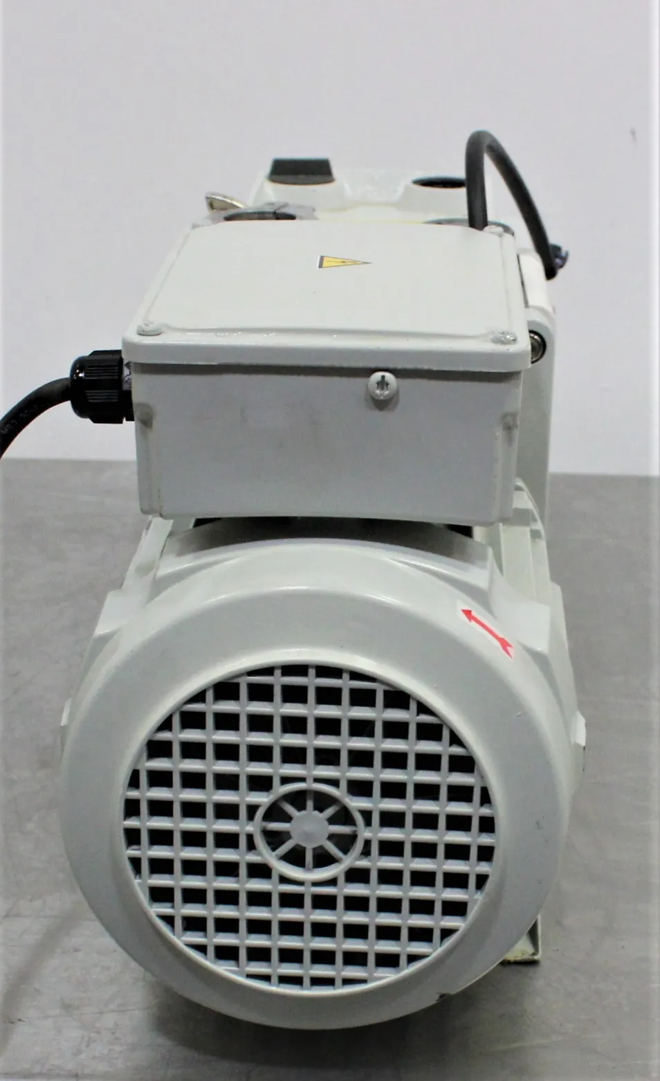 Edwards E2M30 Dual-Mode High Vacuum and High Throughput Vacuum Pump RV3