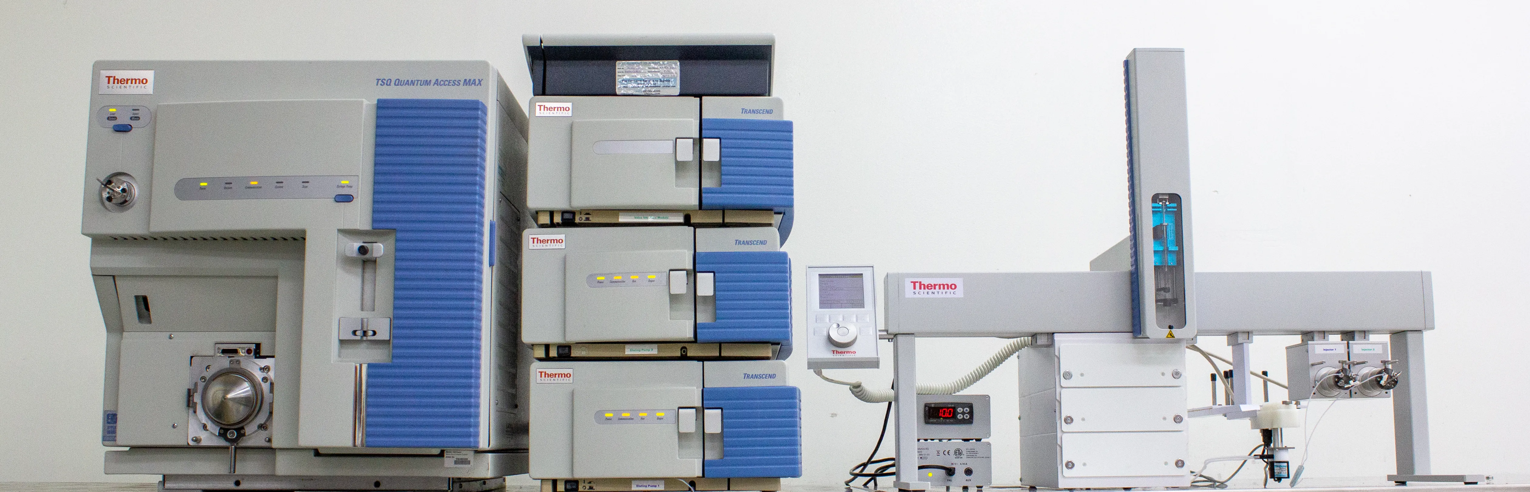 Thermo Transcend LX1 HPLC w/ TSQ Quantum Access Max Mass Spec