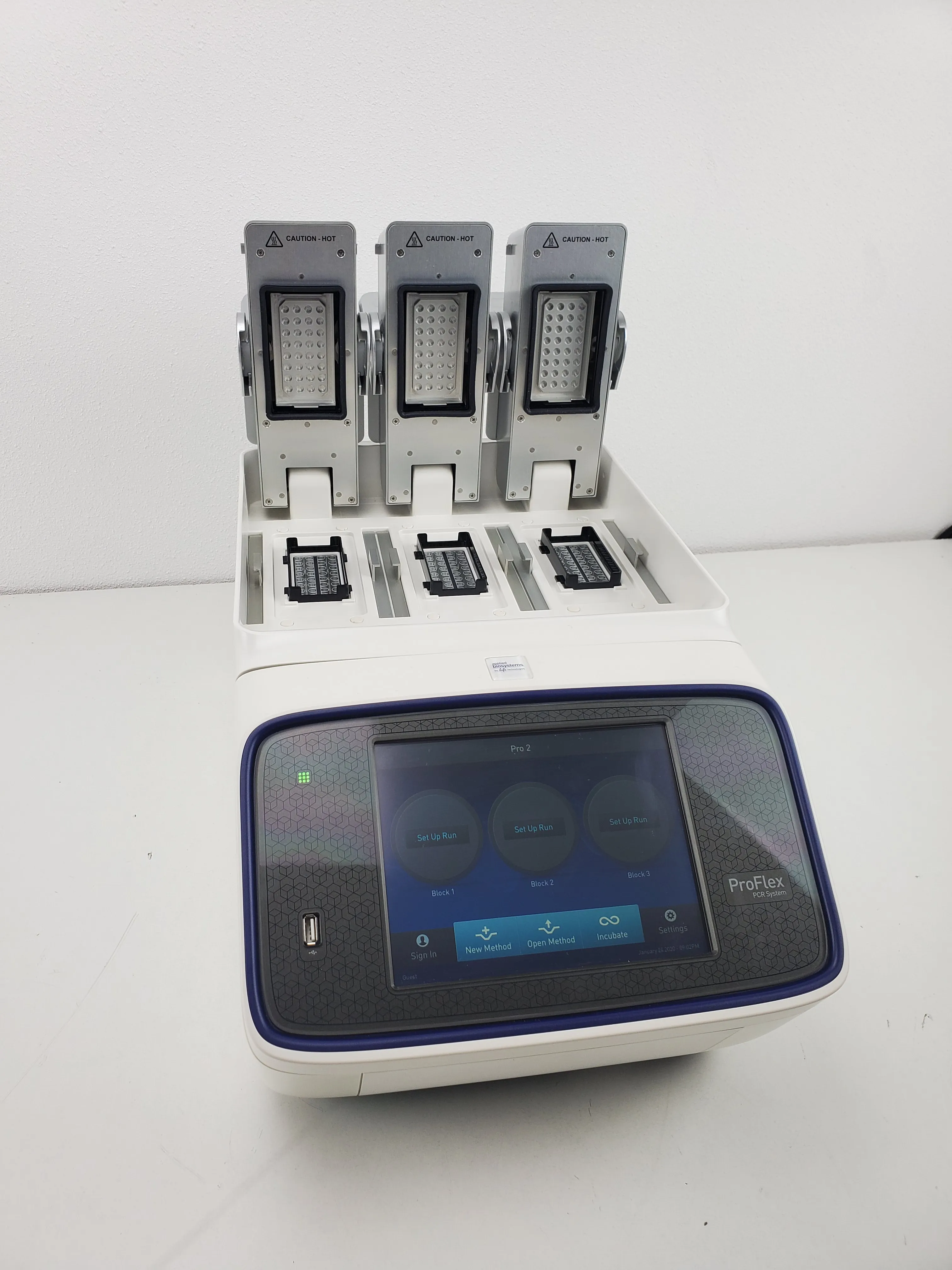 Applied Biosystems ProFlex 3x 32-Well Sample Block PCR System Model 4483636