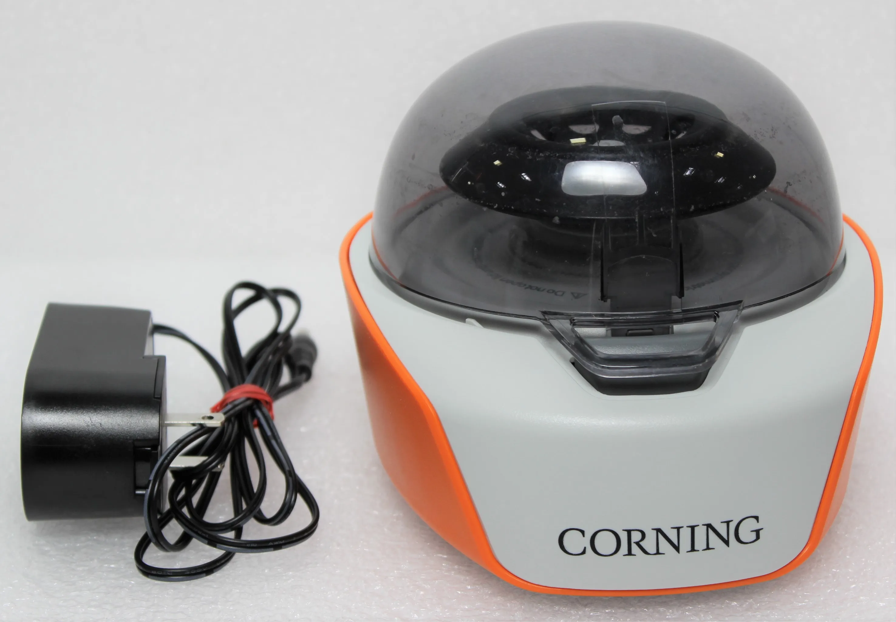 Corning LSE Mini Microcentrifuge 6770 - Benchtop Centrifuge