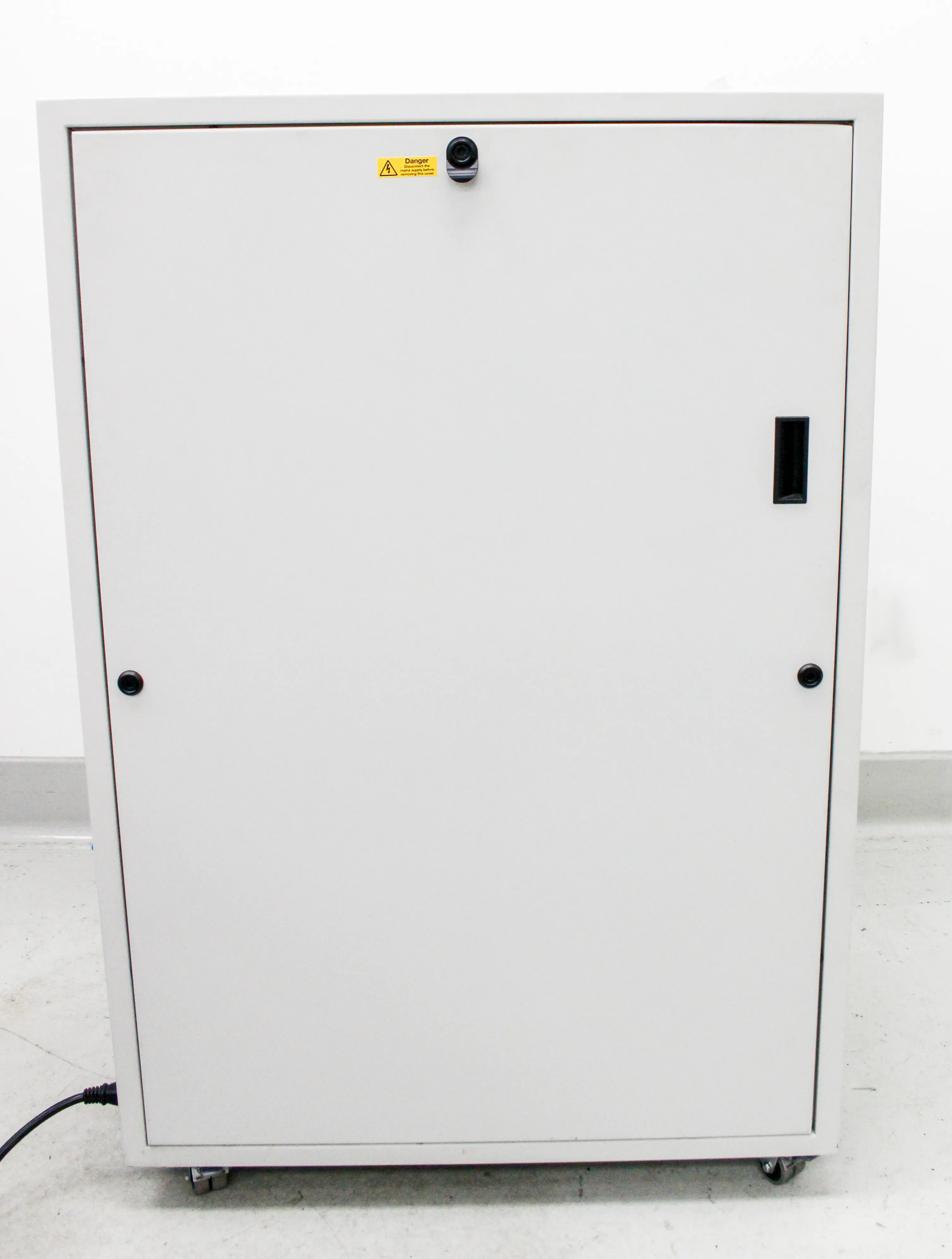 Peak Scientific Genius 3022 Nitrogen Generator - Used