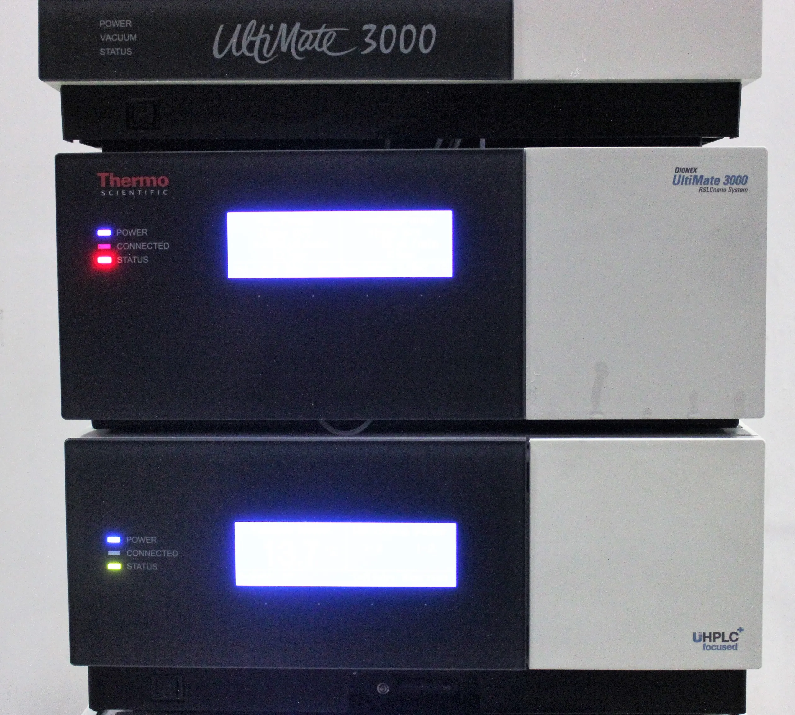 Thermo Scientific UltiMate NCS-3500RS Nano HPLC System with WPS-3000 TPL RS Injector