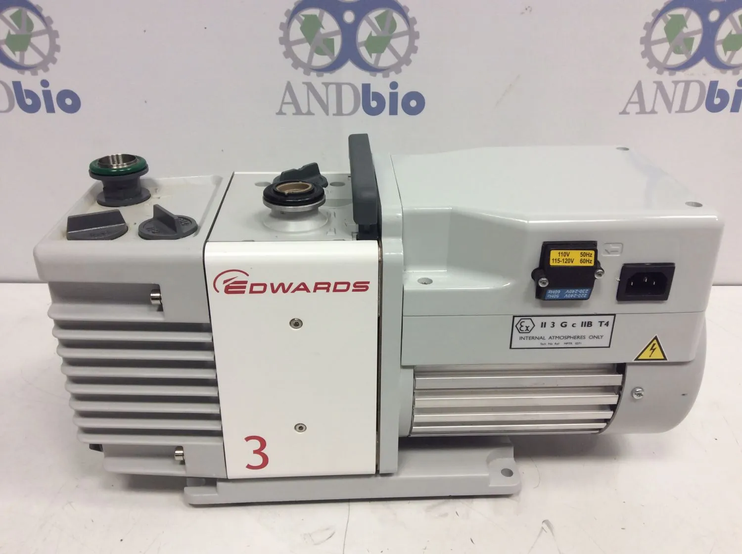 Edwards RV3 Vacuum Pump