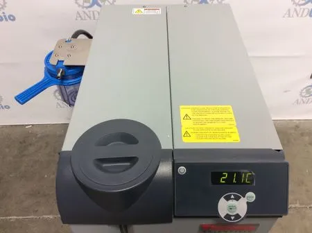 Thermo Fisher Neslab ThermoFlex 900 Recirculating Chiller | Class 3 Used Equipment