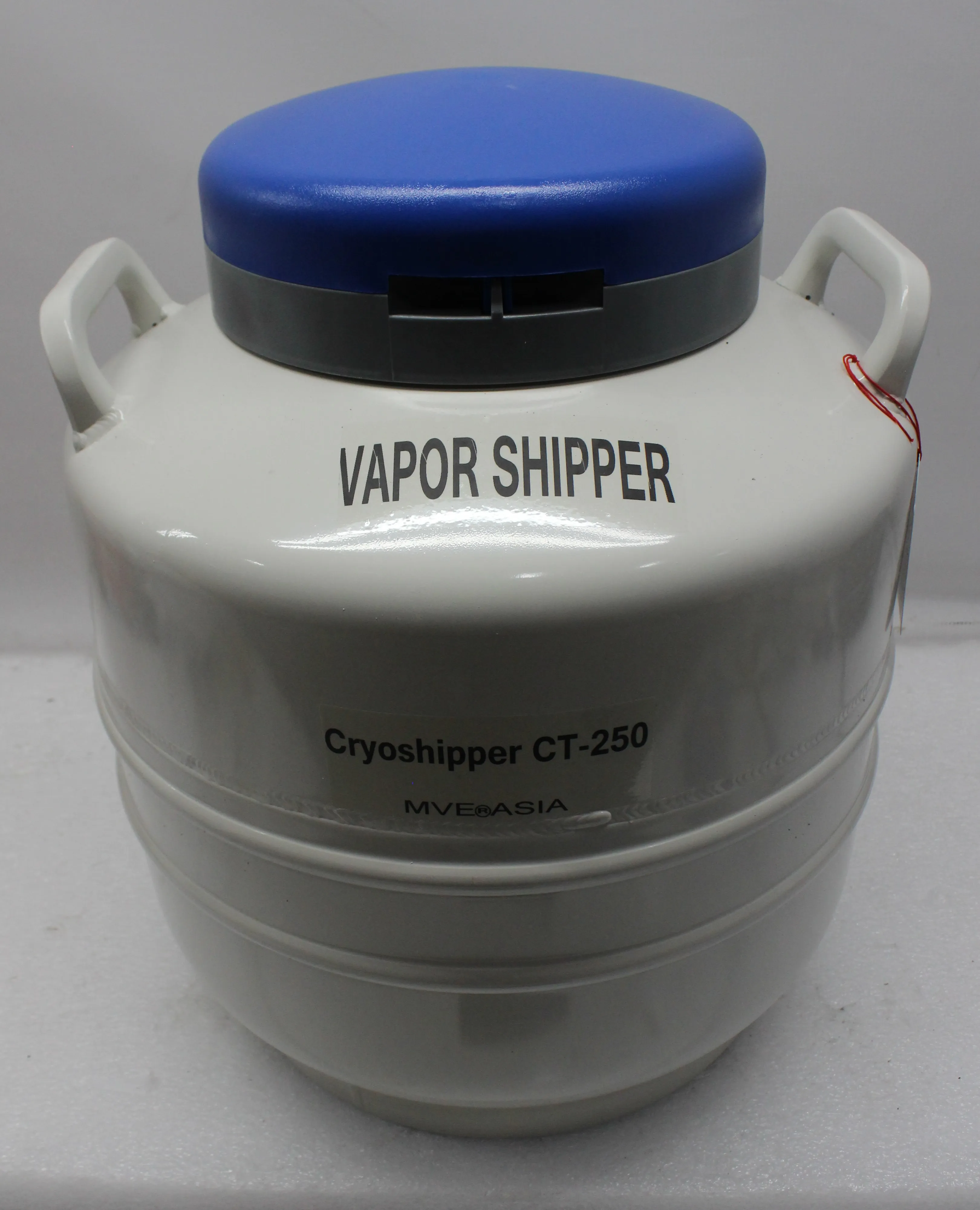 MVE CryoShipper CT-250 Biological Samples Transportation Freezer