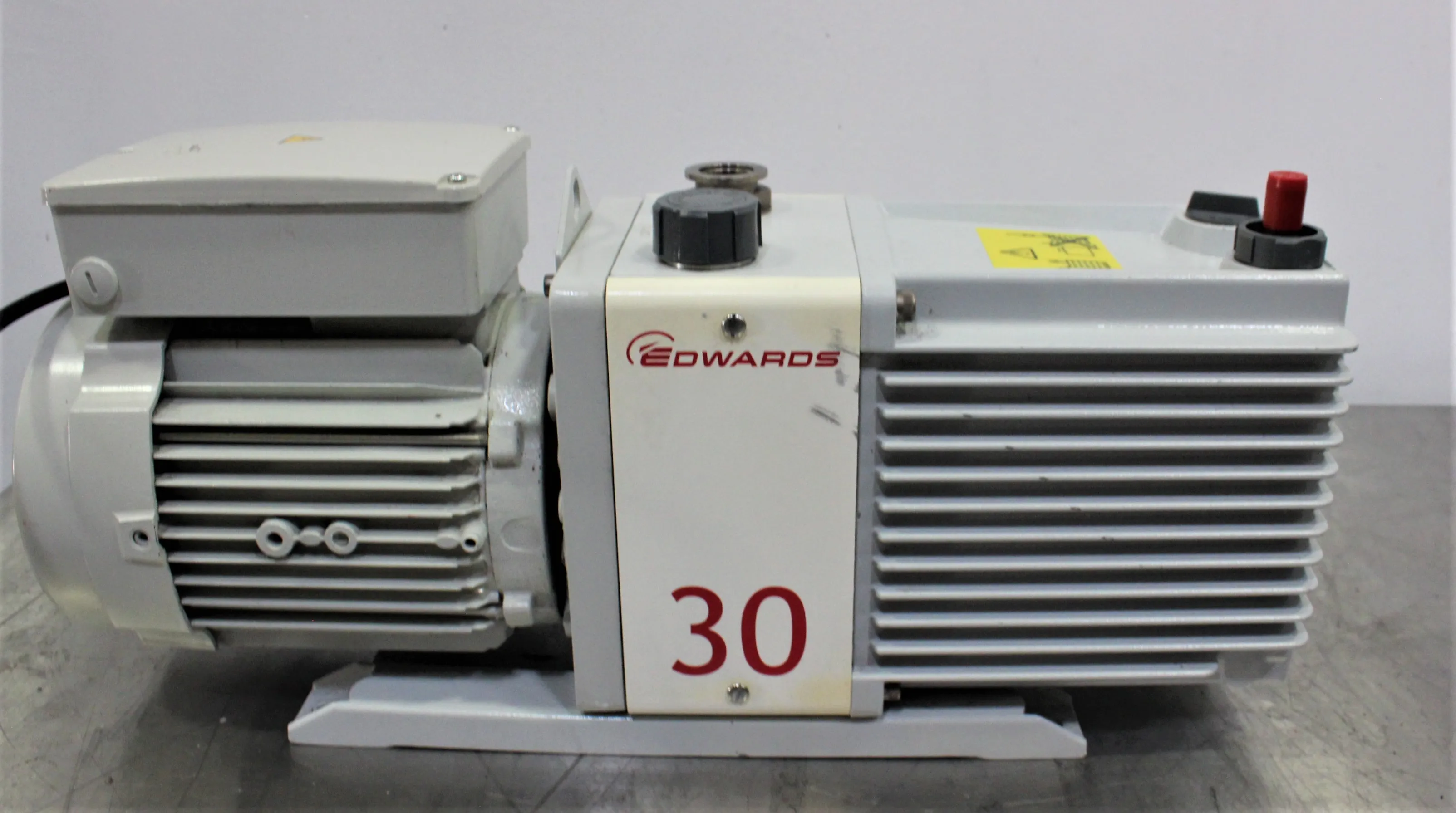 Edwards E2M30 Rotary Vane Vacuum Pump 220V 60Hz US