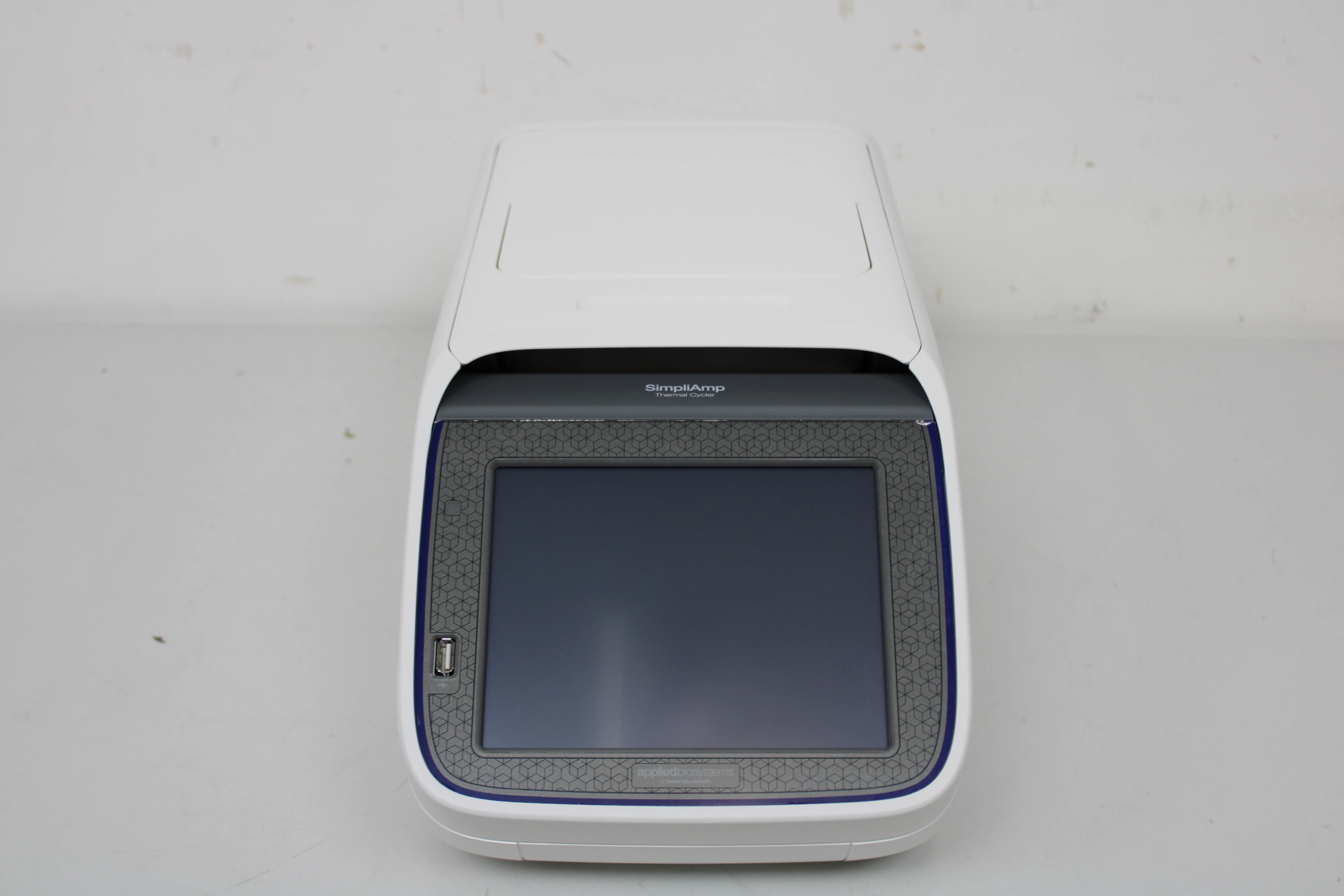 Thermo Scientific Applied Biosystems SimpliAmp Thermal Cycler A24812