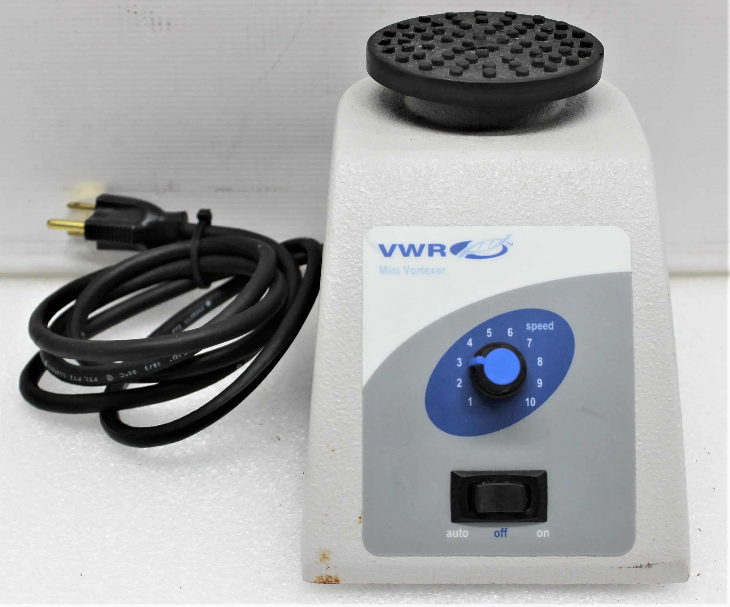 VWR Scientific Standard Mini Vortexer