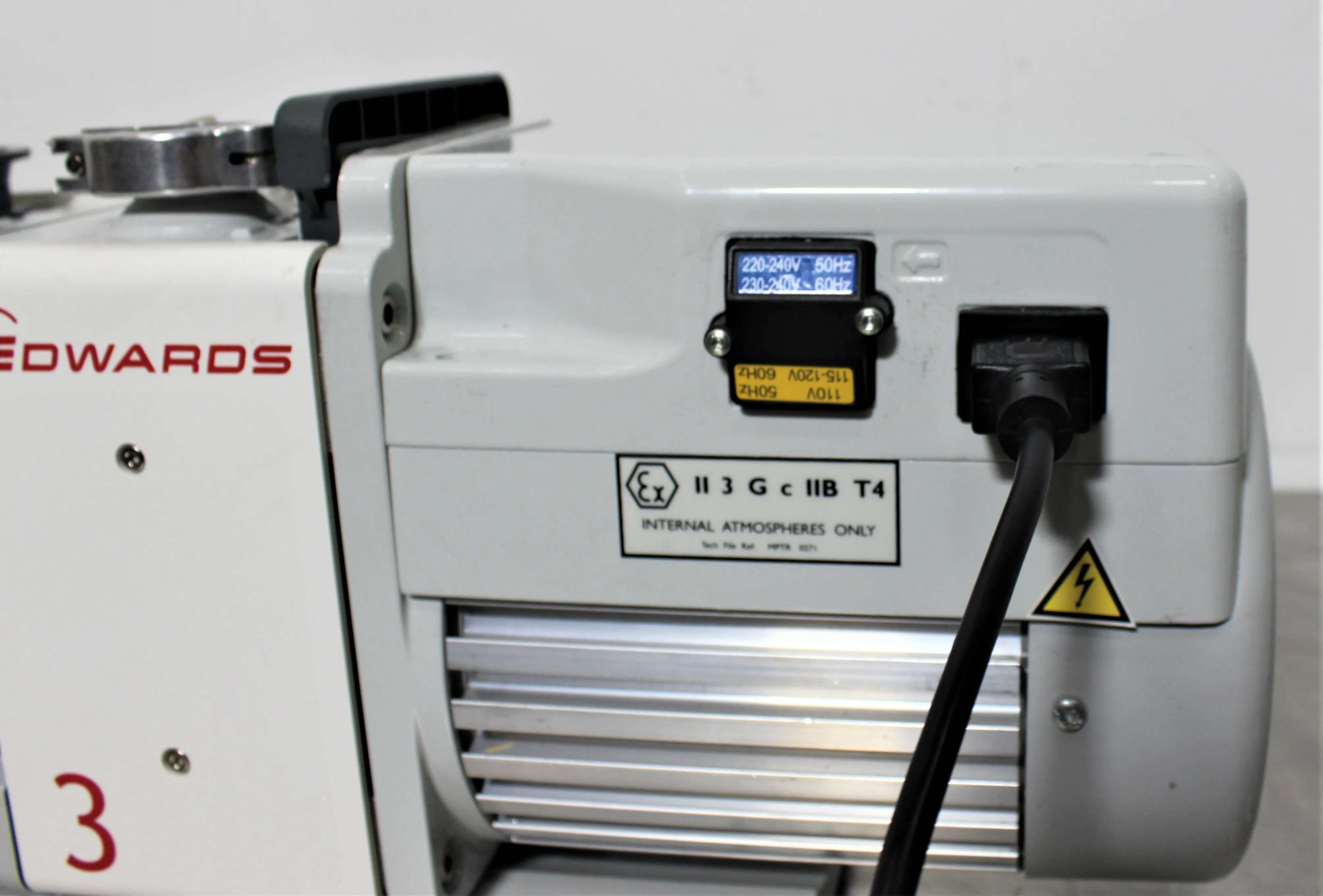 Edwards RV3 A65201903 Dual Stage Rotary Vane Mechanical Vacuum Pump