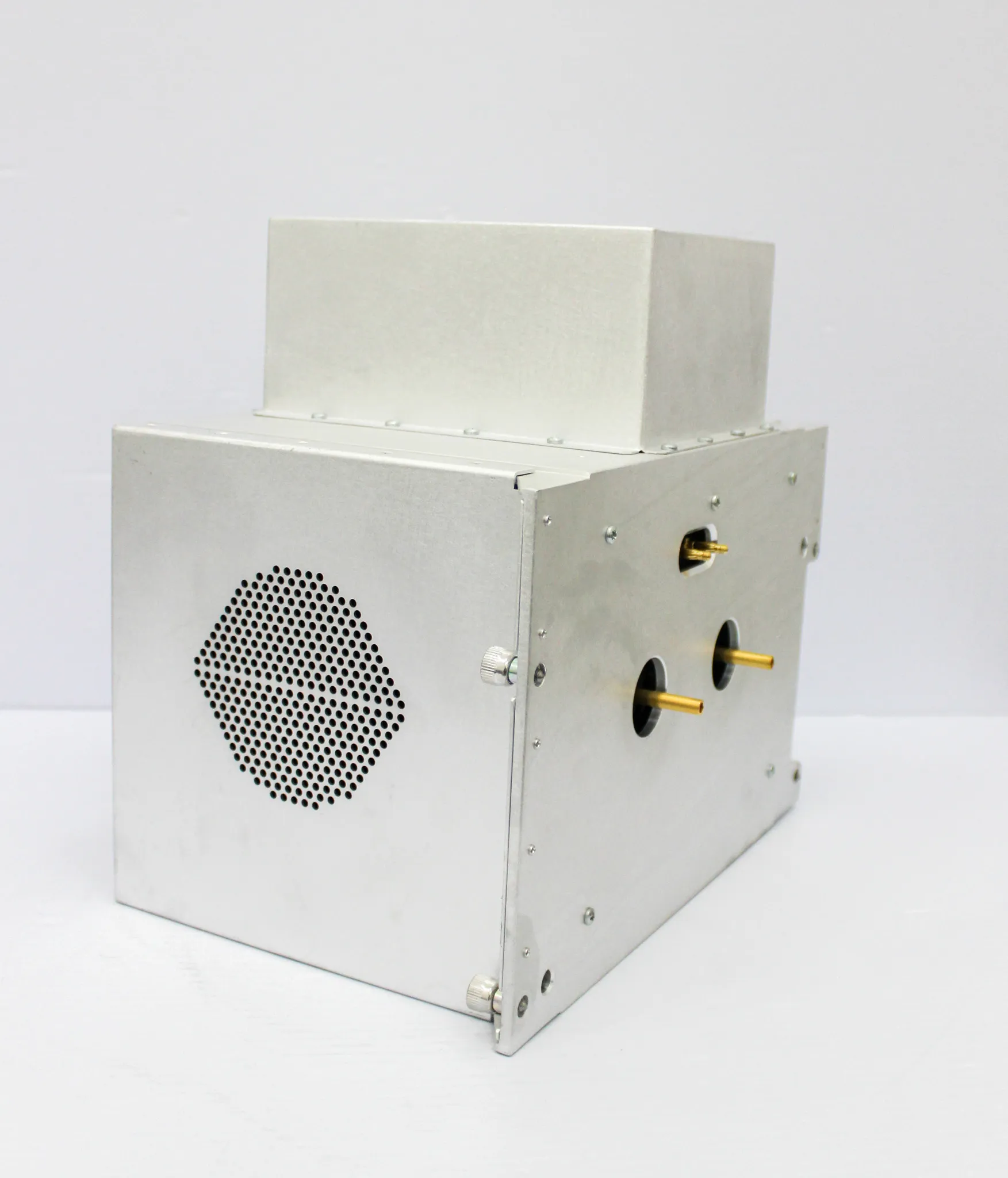 KQ Integrated Solutions -Thermo Coil Box Q3 Mass Range PN: 70111-60742