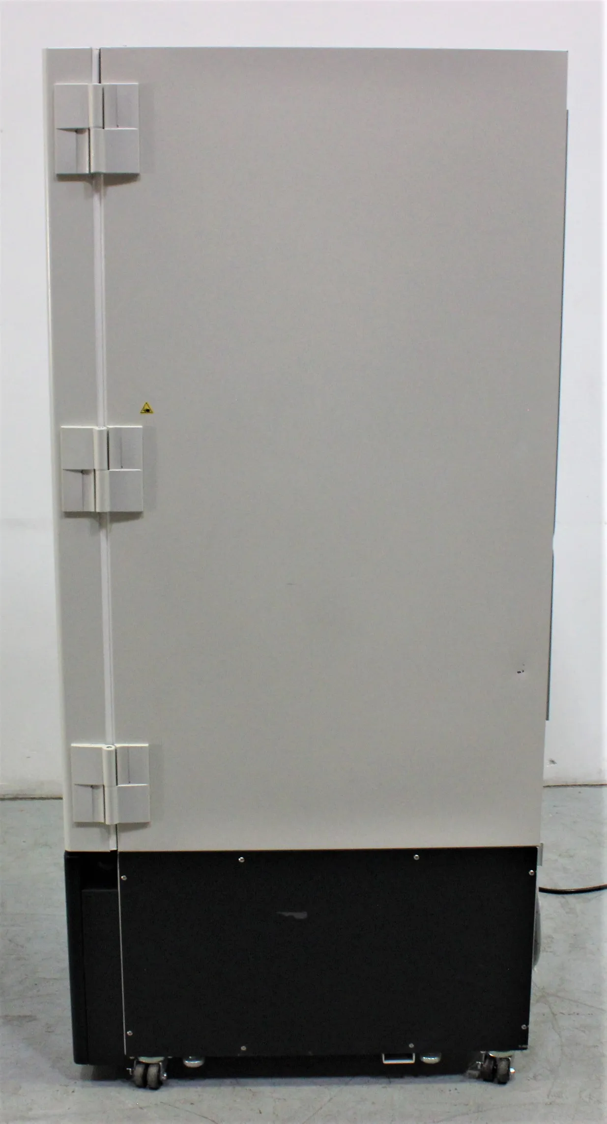 Thermo Scientific TSX400D Ultra-Low Freezer - Used