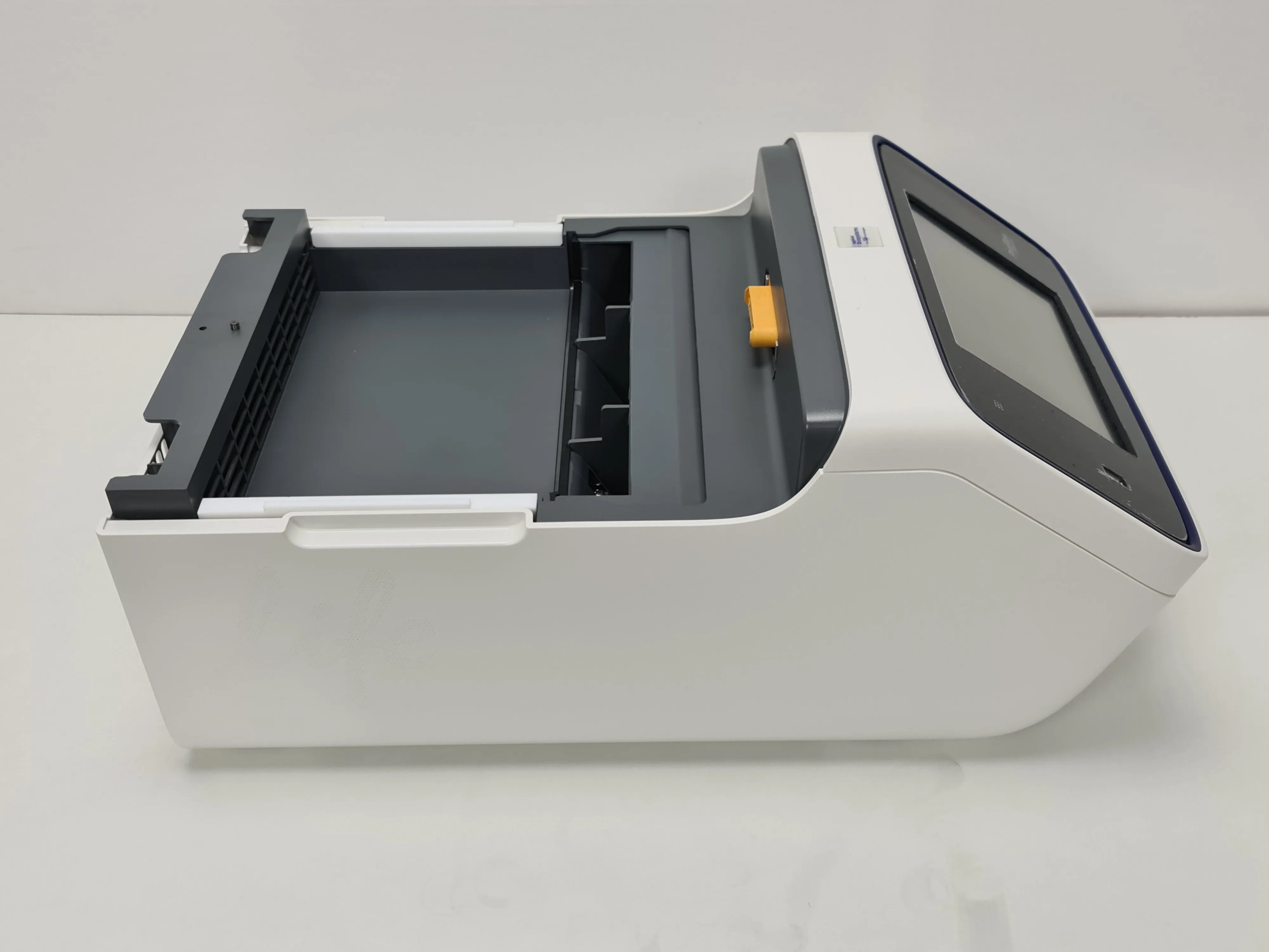 Applied Biosystems ProFlex PCR Thermal Cycler