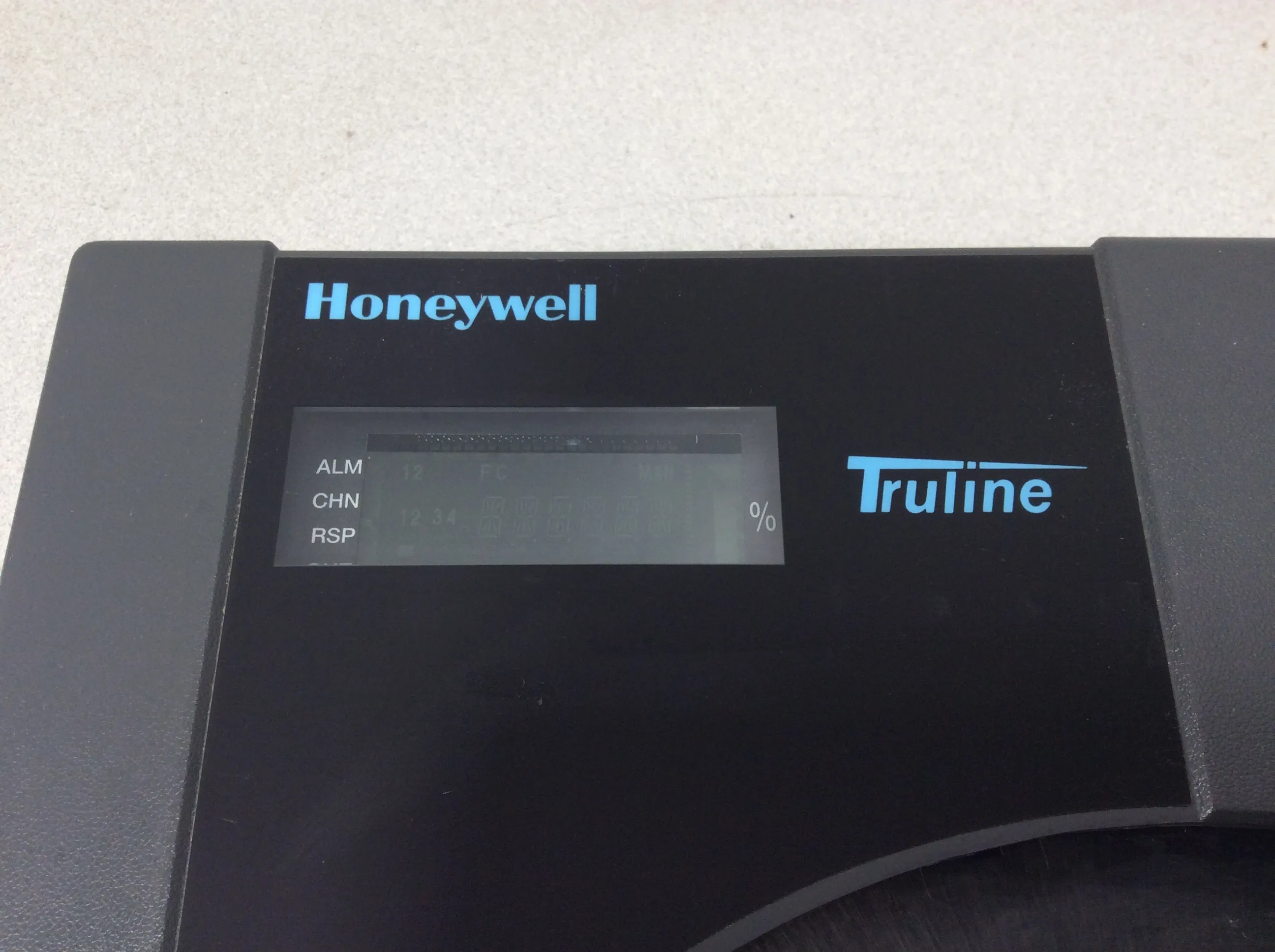 Honeywell DR4500 Circular Chart Recorder