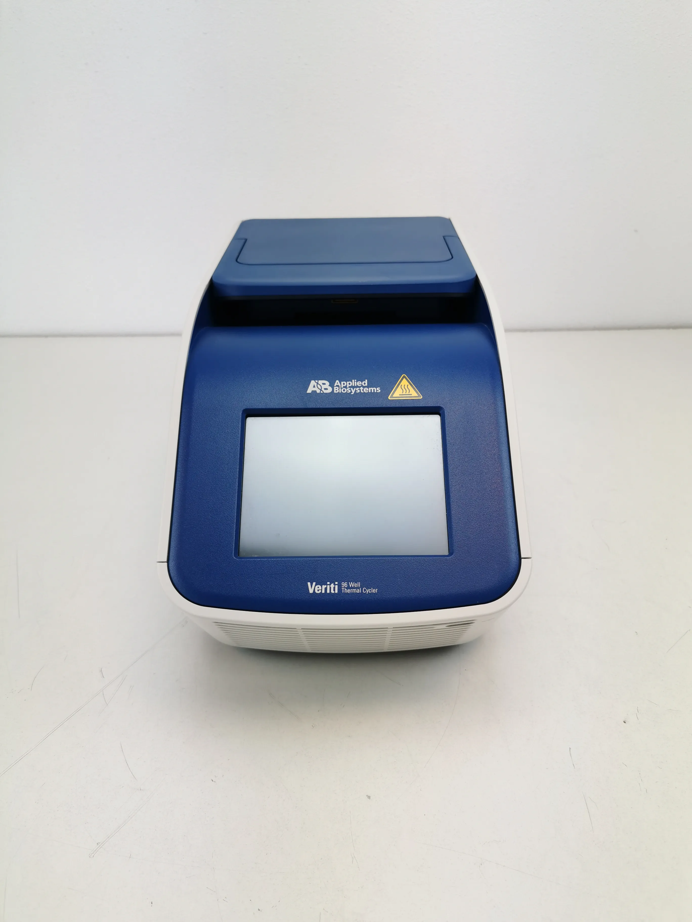 Applied Biosystems Veriti 96-Well Fast Thermal Cycler #9901 PCR Machine