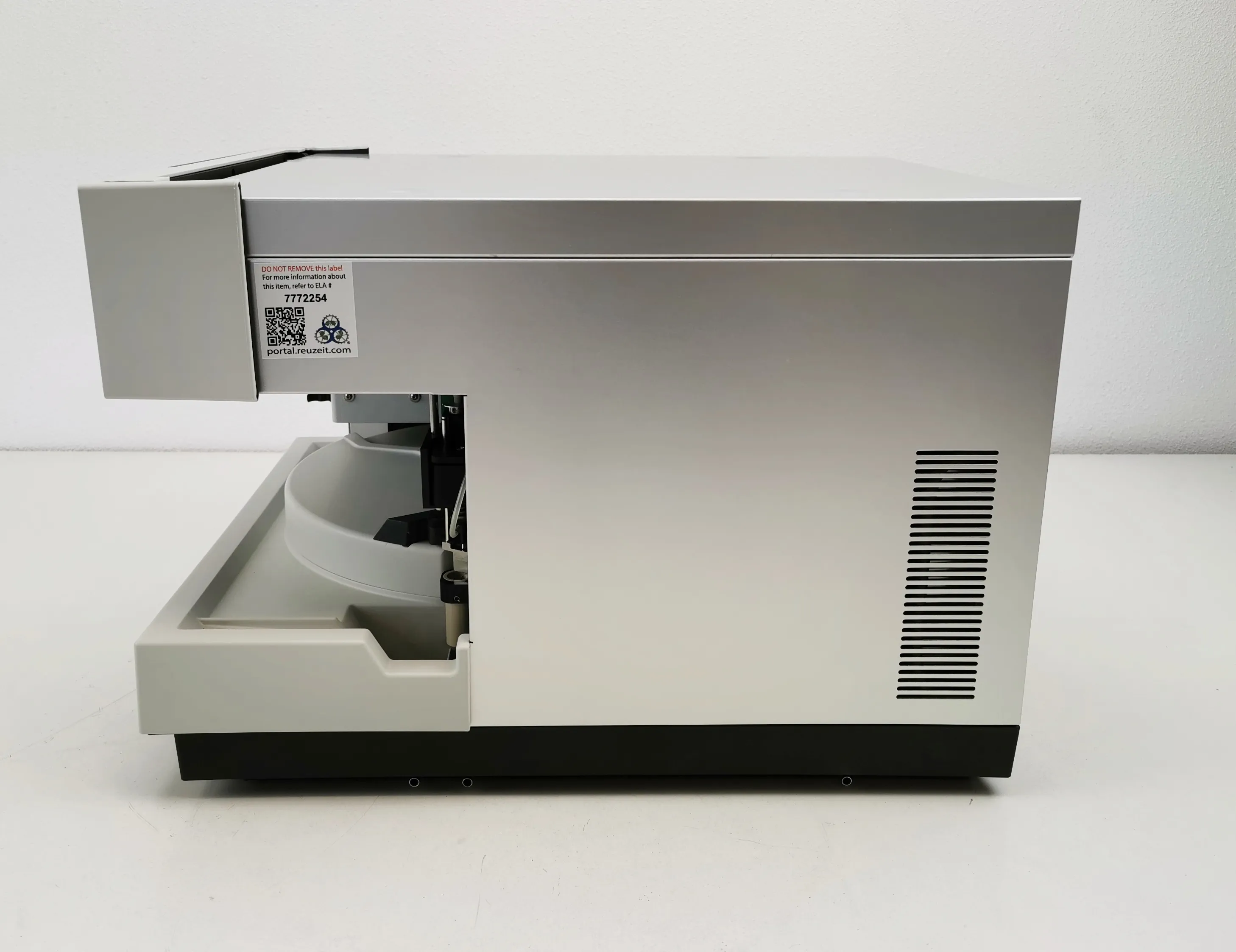 Thermo Scientific UltiMate WPS-3000TPL RS Autosampler