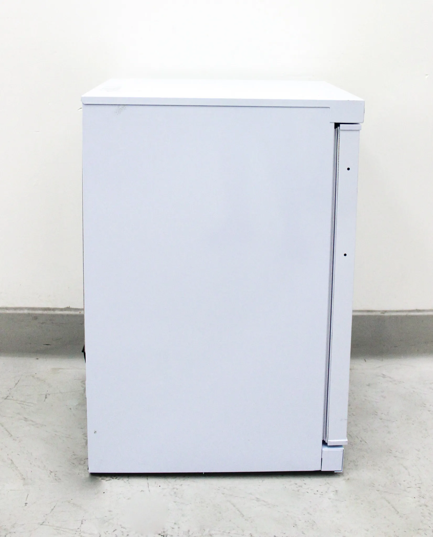 VWR Benchtop Lab Fridge HCUCBI-0204 Refrigerator