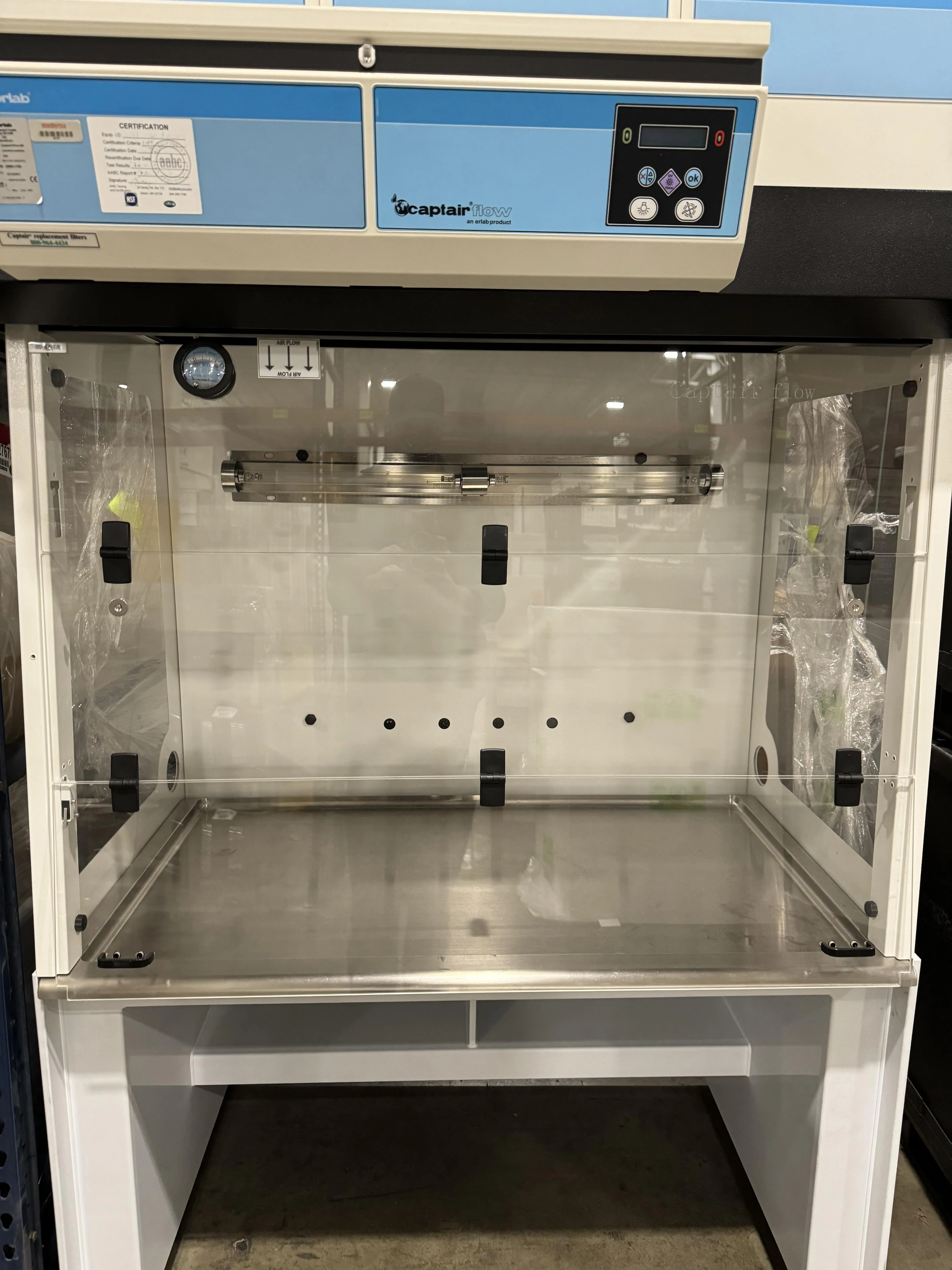 Erlab Captair 483 Smart Ductless Fume Hood Used Lab Equipment 120V Clean Hood / Laminar Flow Hood