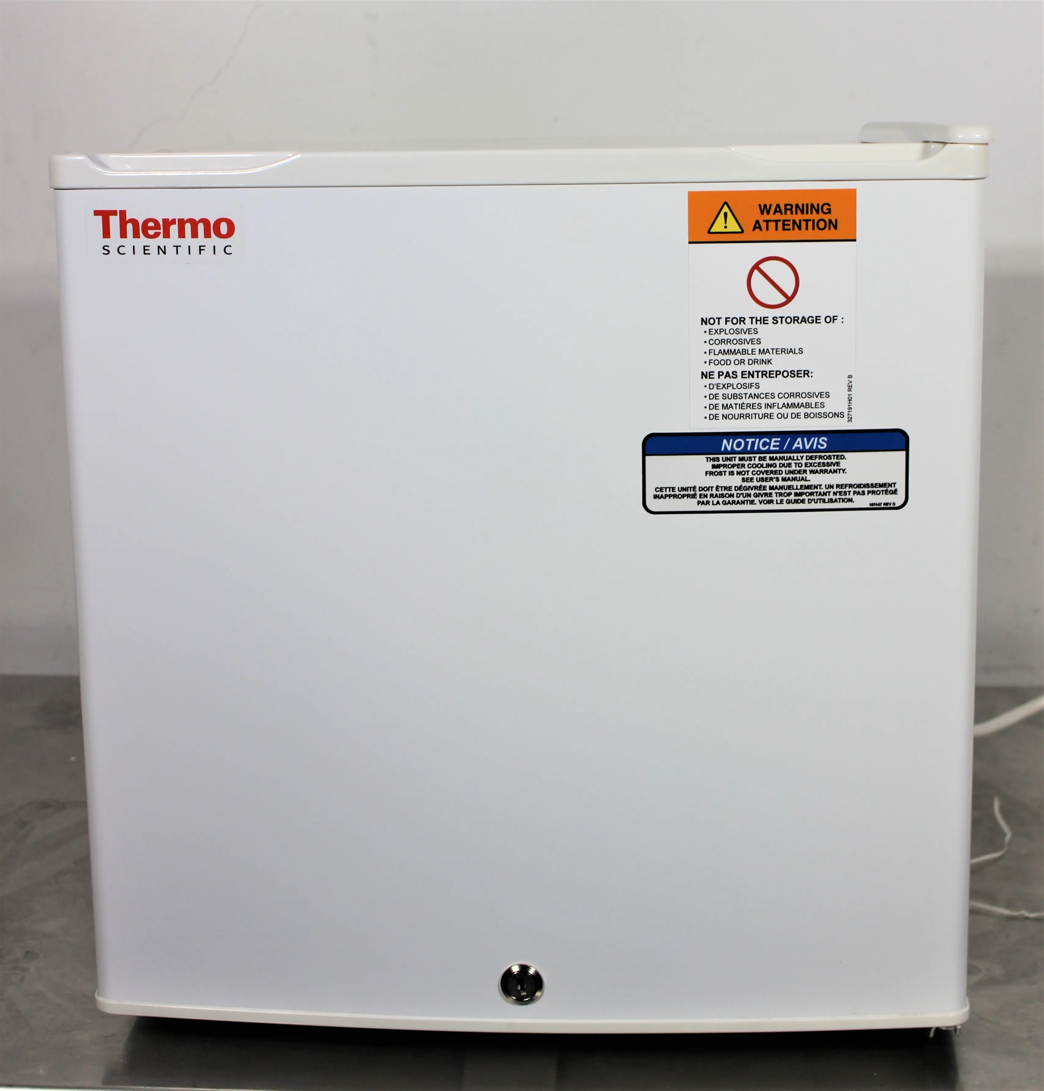 Thermo Scientific 02LREETSA Laboratory Refrigerator/Freezer Combo