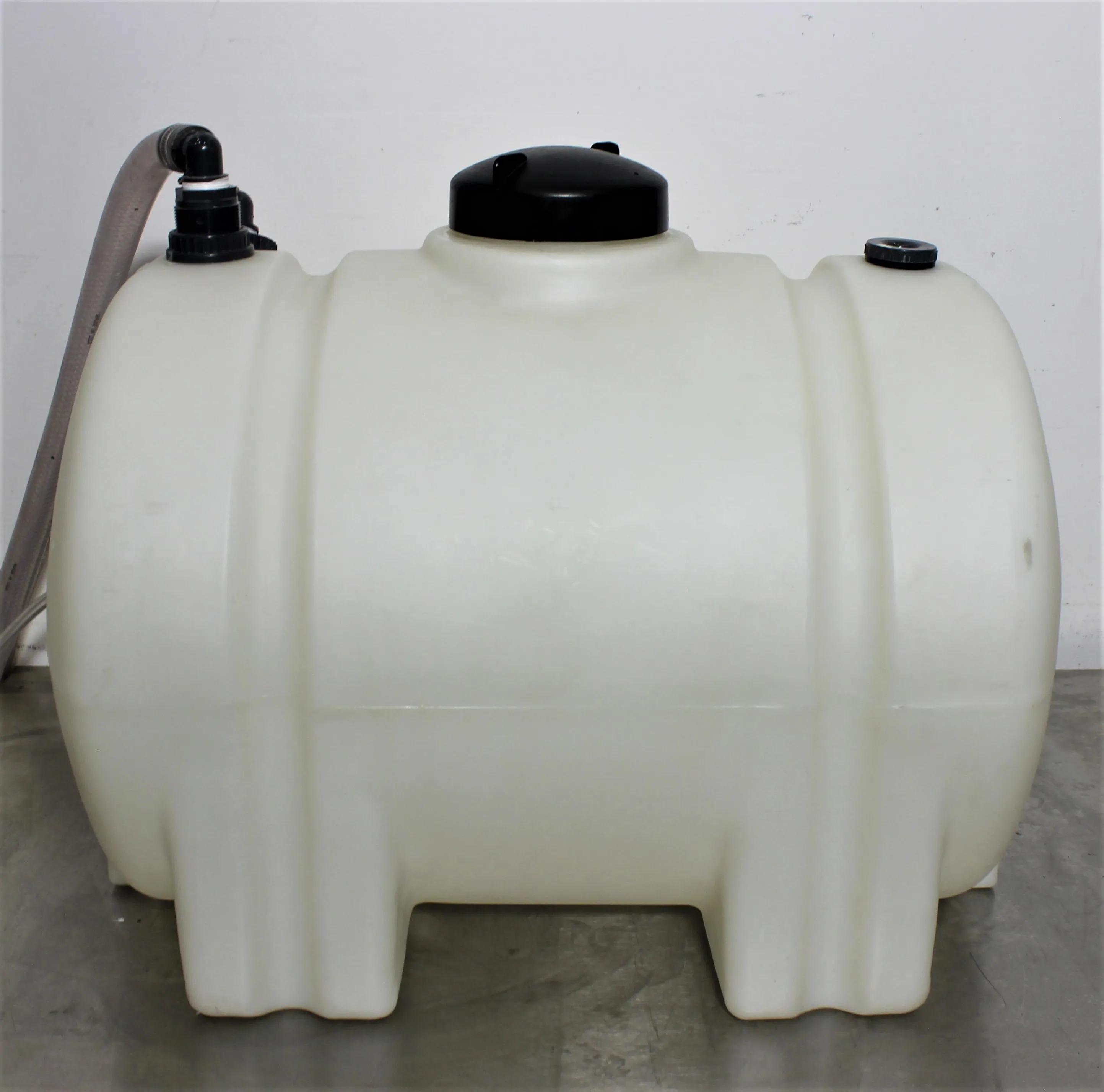 Chem Tainer 35 Gallon Plastic Storage Tank