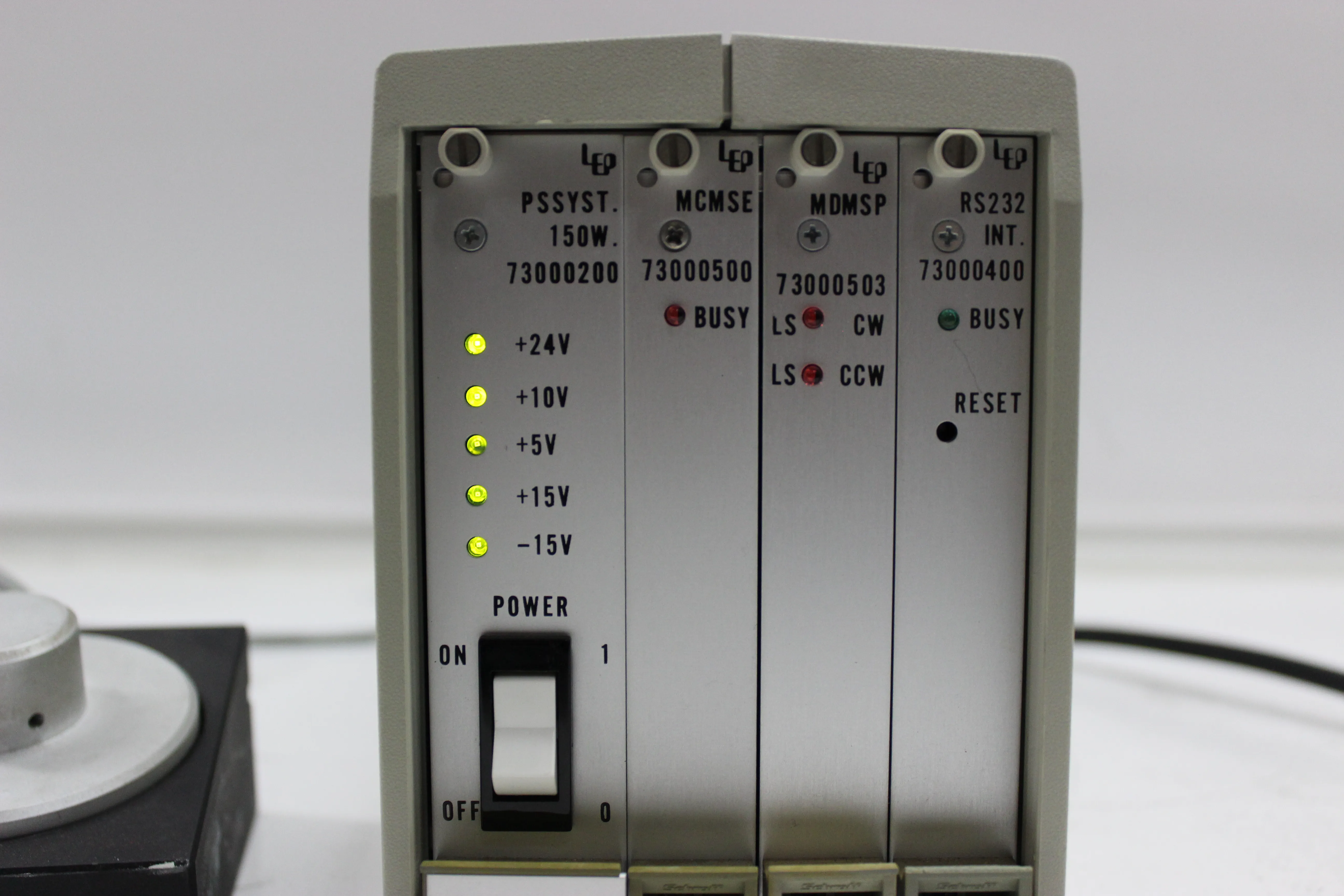 LEP Microscope Controller 4-Slot Chassis PSSYST MCMSE MDMSP RS232