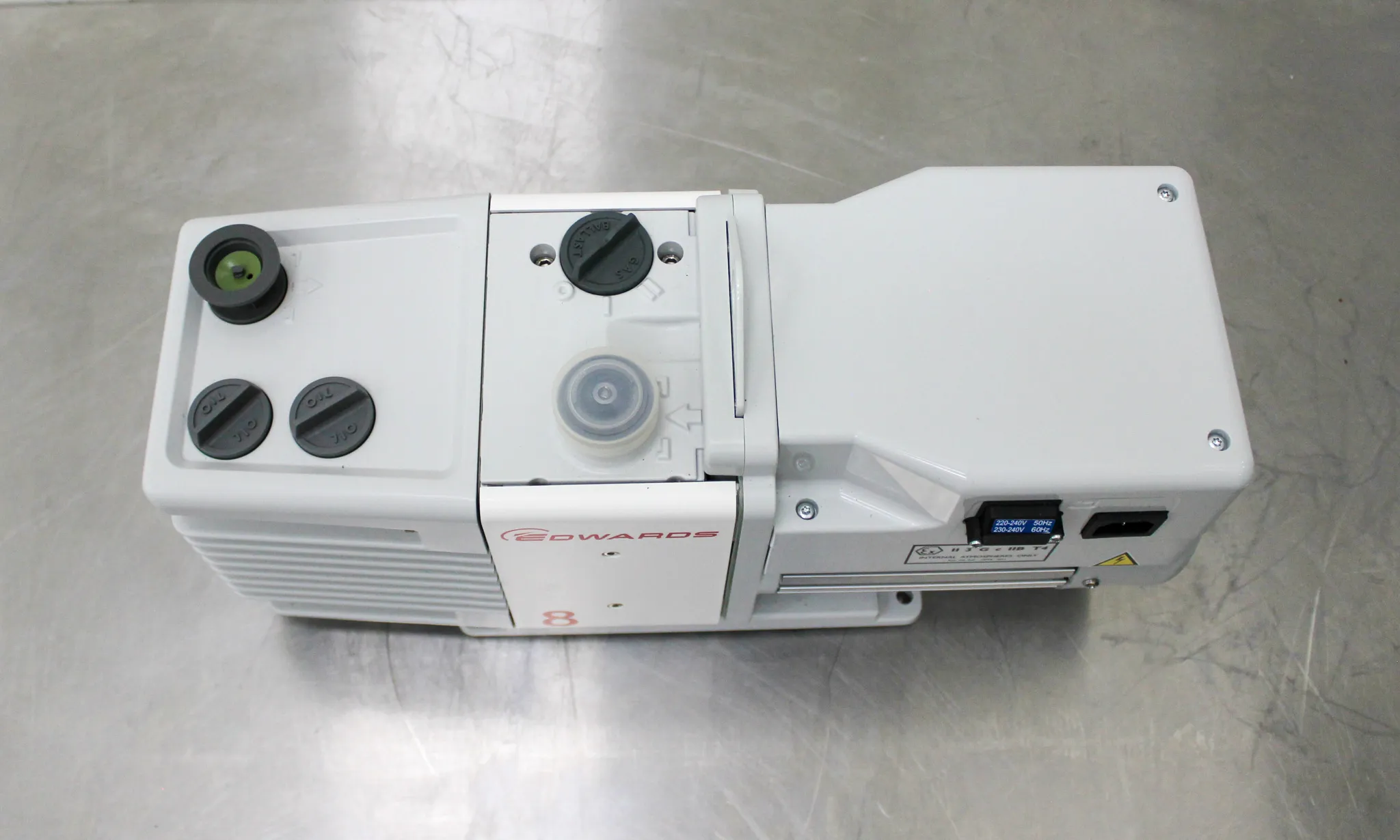 Edwards RV8 A654-01-903 Dual Rotary Vane Vacuum Pump