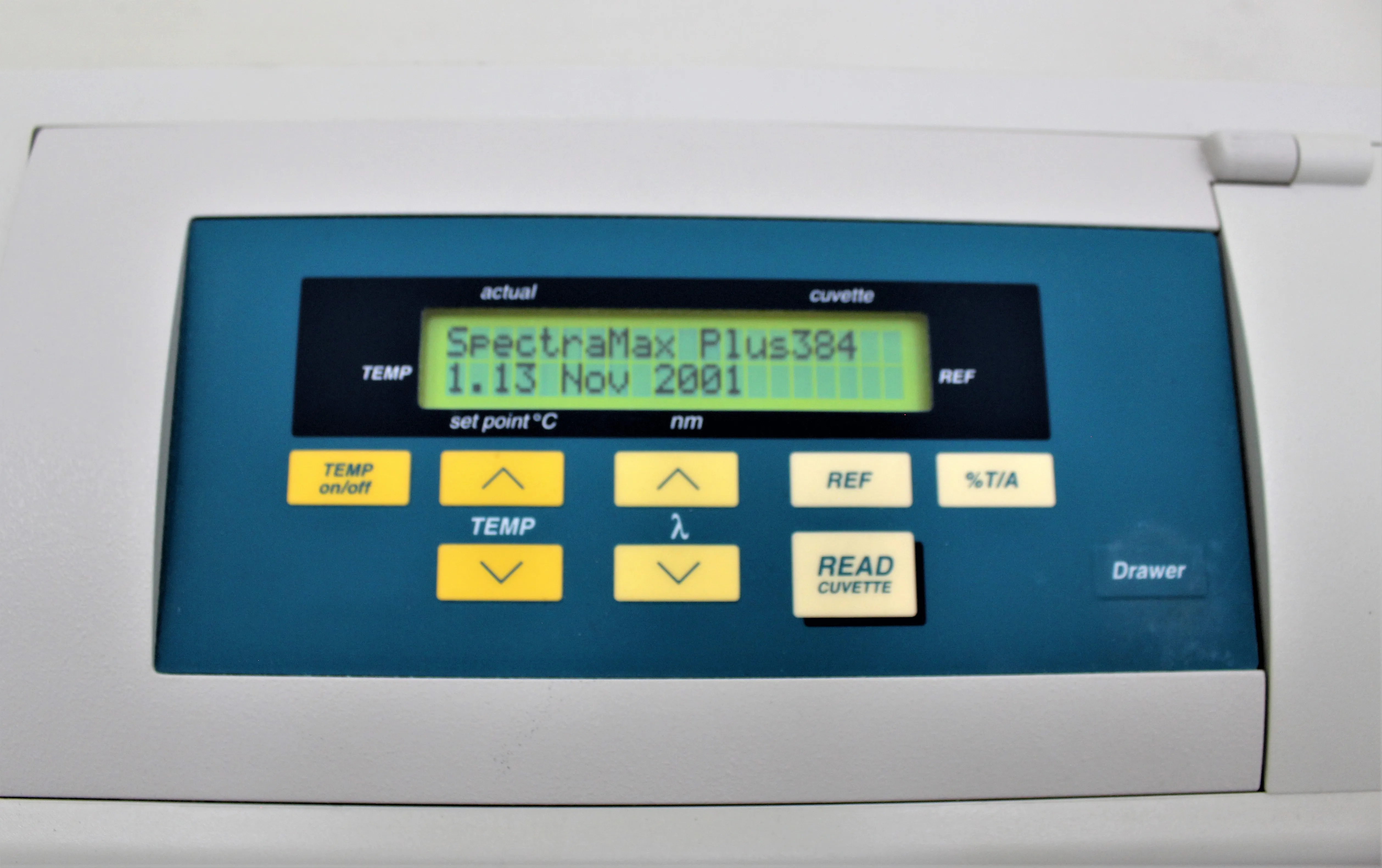 Molecular Devices SpectraMax Plus 384 Microplate Reader