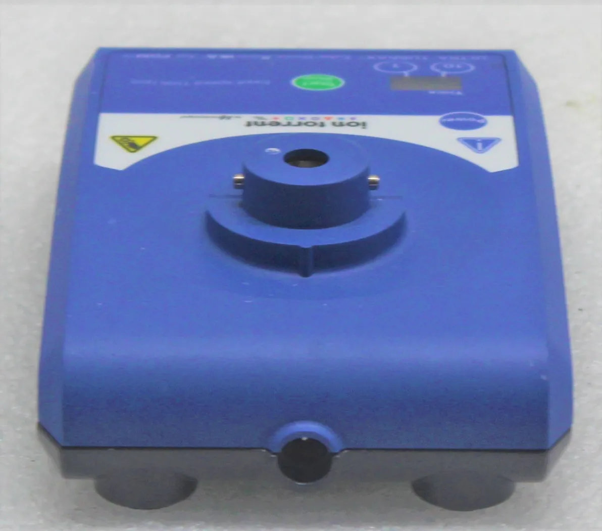 IKA UT TD C Universal Disposable Disperser System