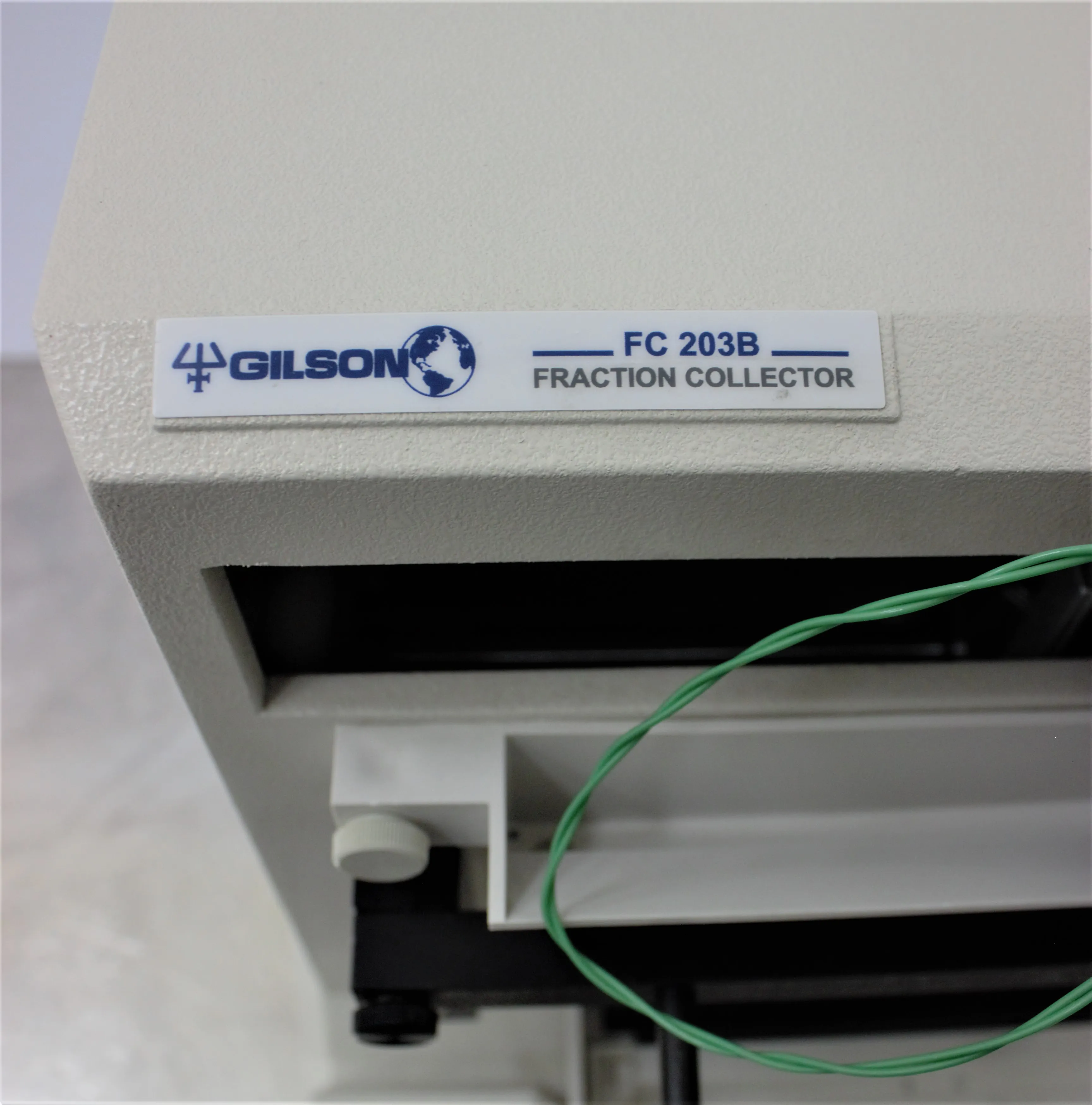 Gilson Fraction Collector Model 203b HPLC / FPLC / GC / CE